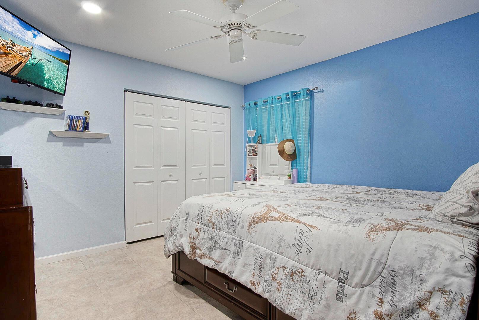 1750 SW Cameo Boulevard