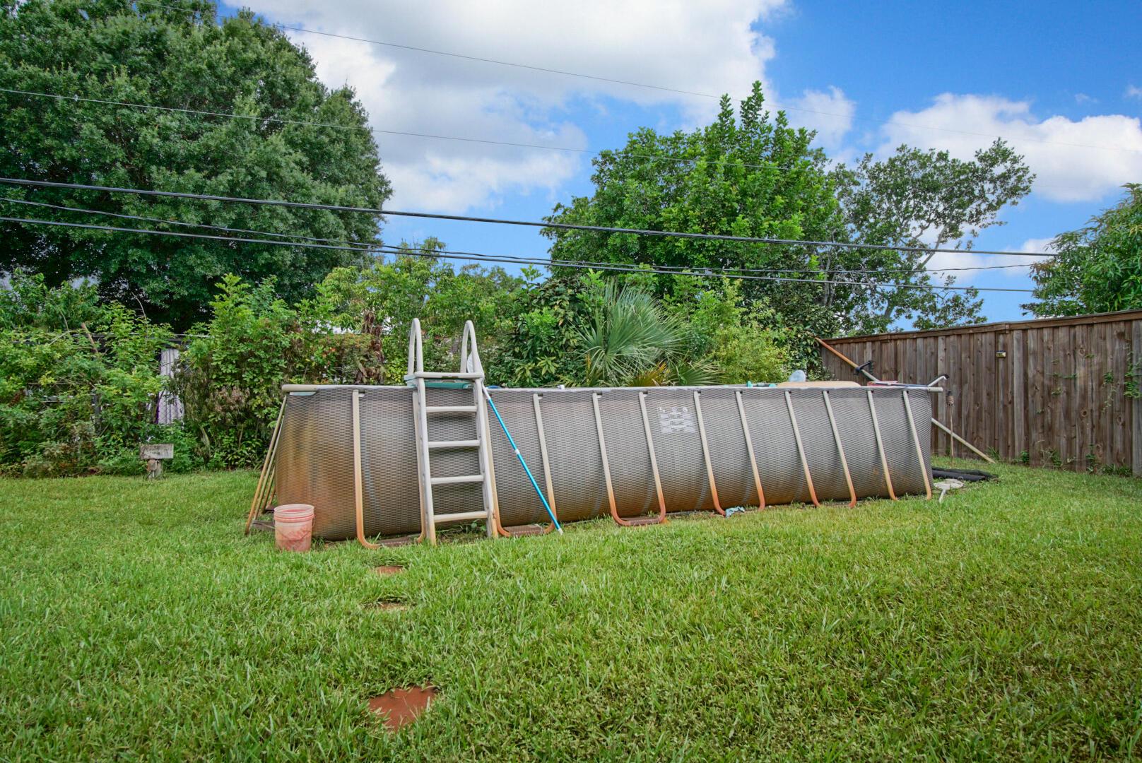 1750 SW Cameo Boulevard