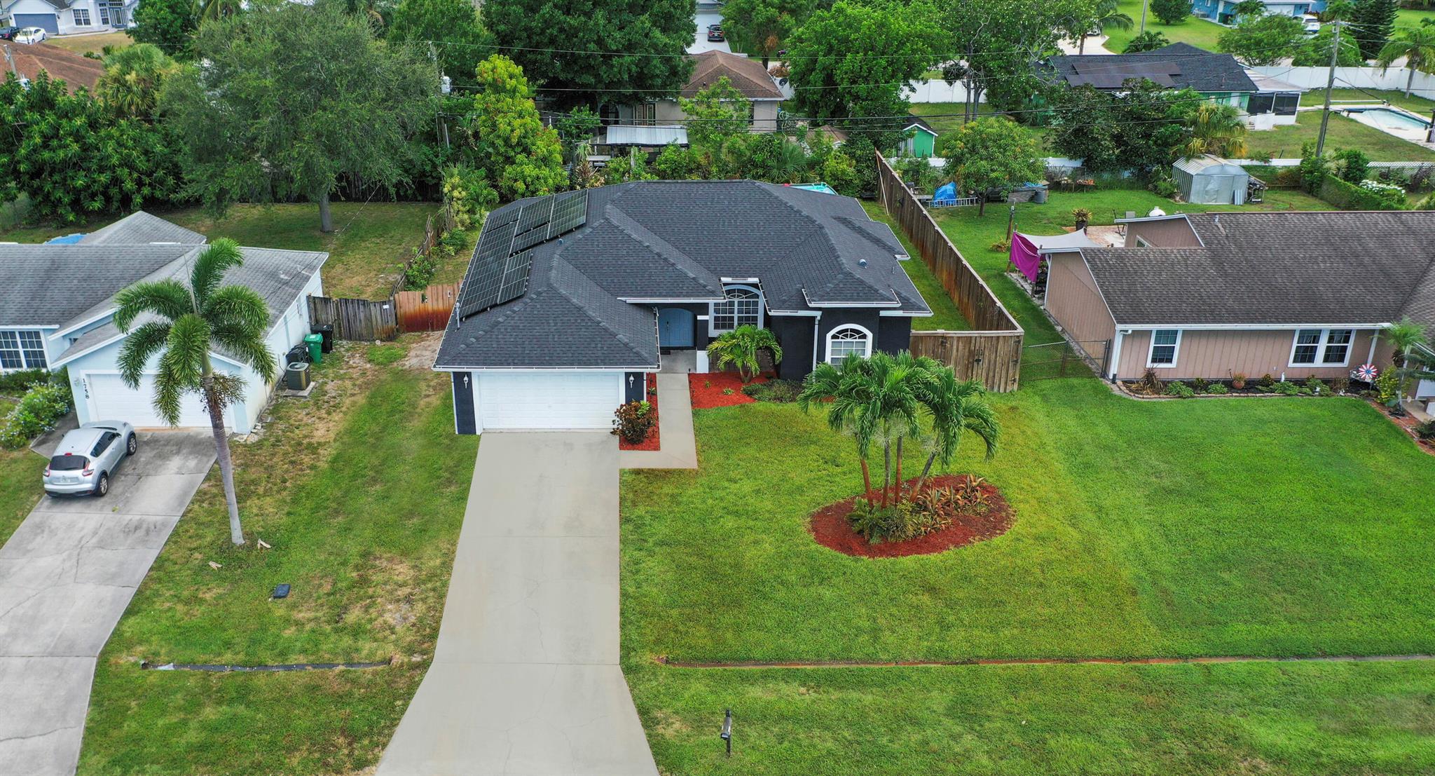 1750 SW Cameo Boulevard