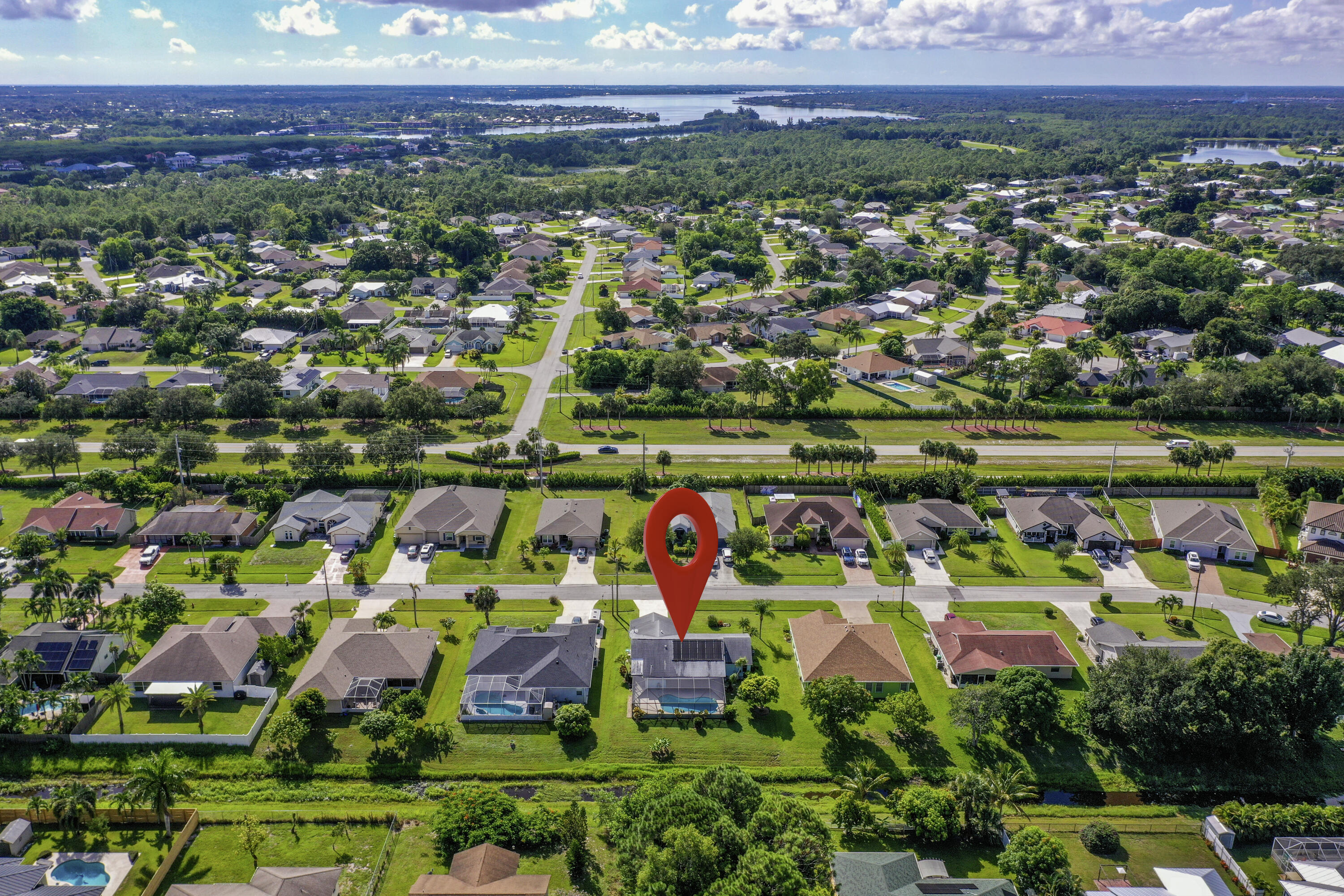 560 SE Nome Drive