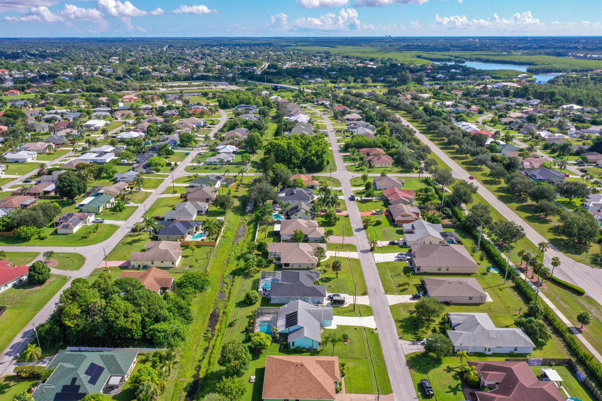 560 SE Nome Drive