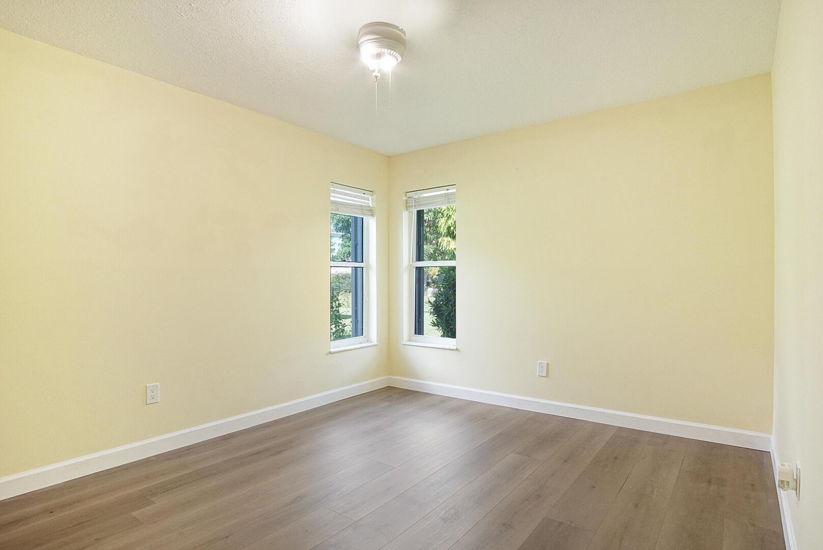 560 SE Nome Drive