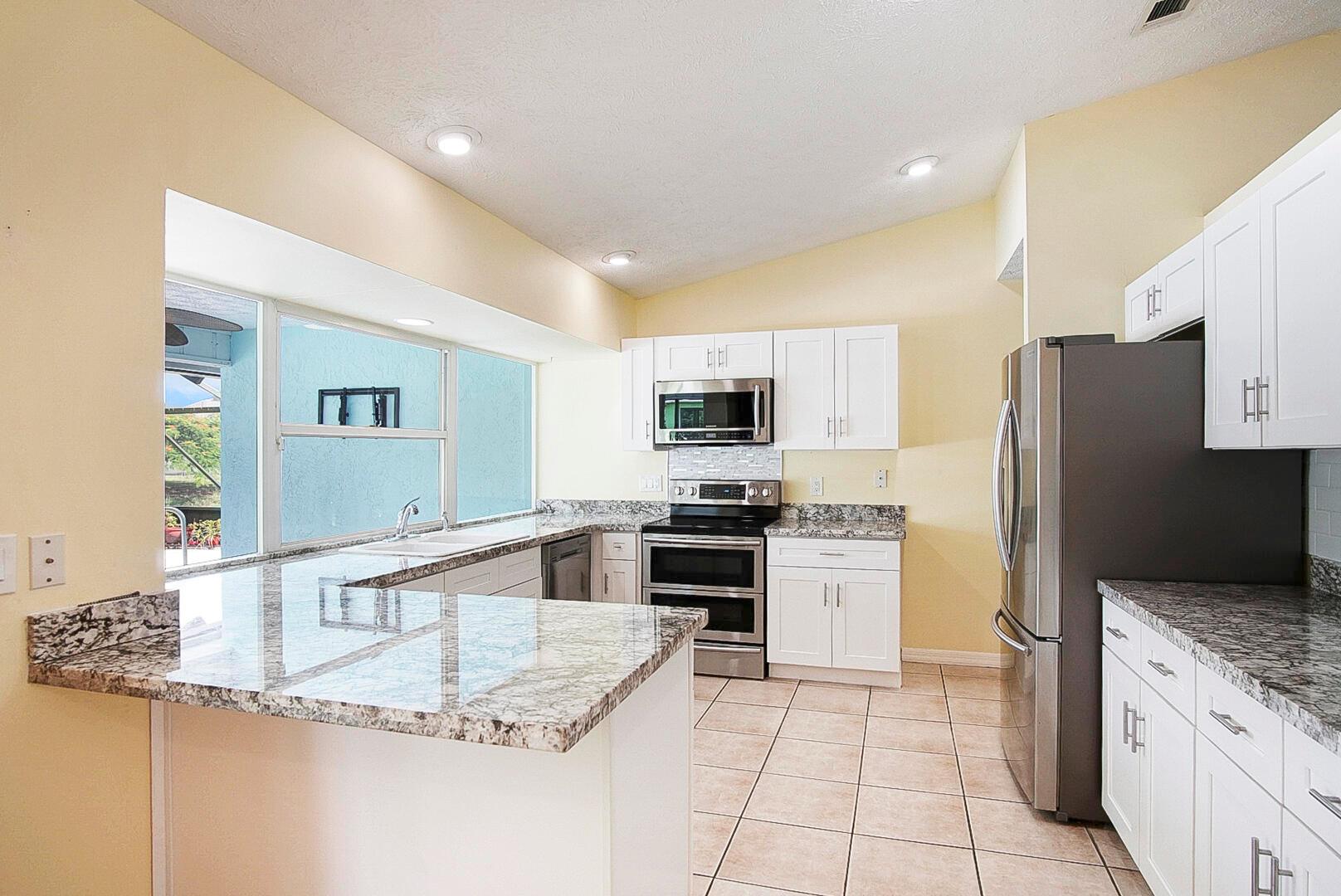 560 SE Nome Drive