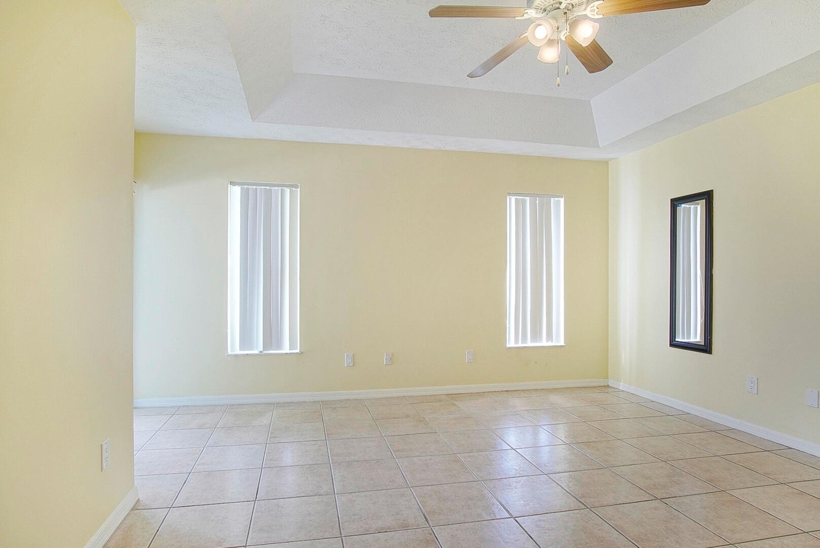 560 SE Nome Drive