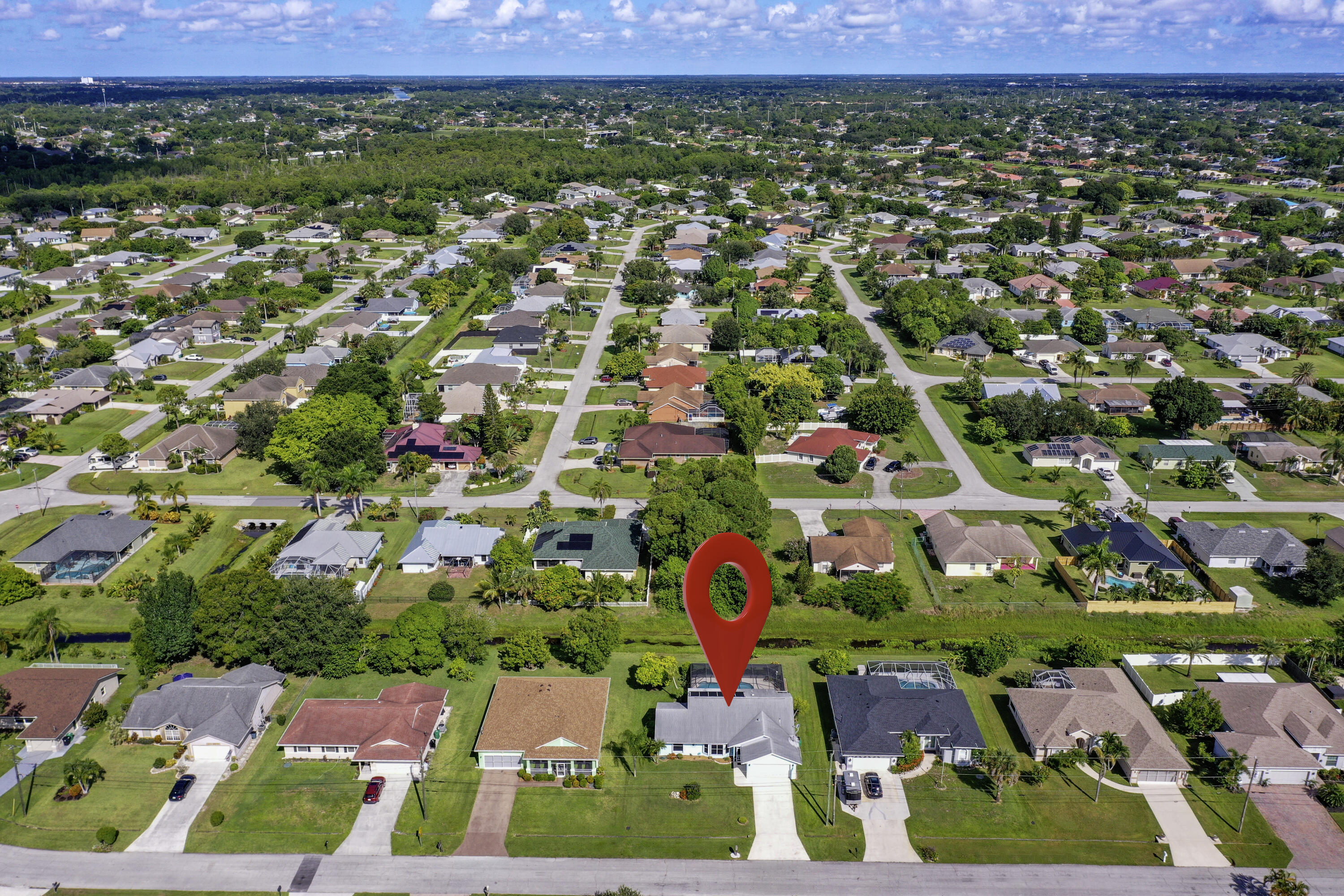 560 SE Nome Drive