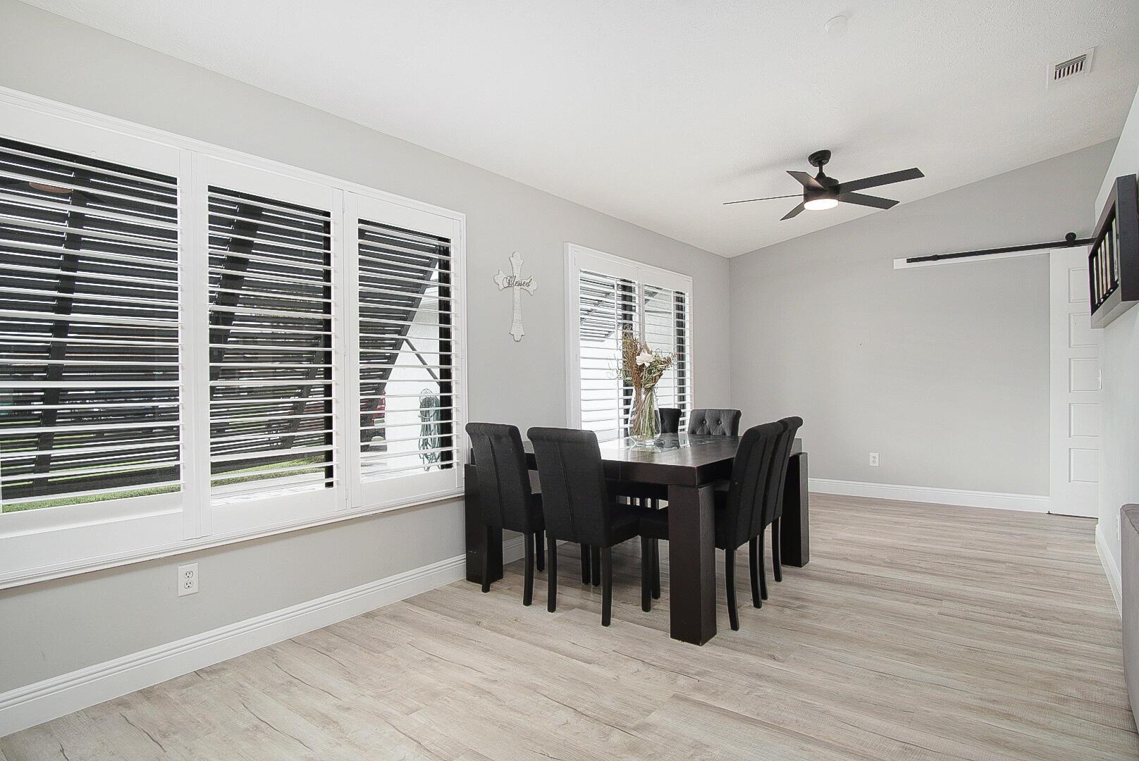 2662 SW Cadet Circle