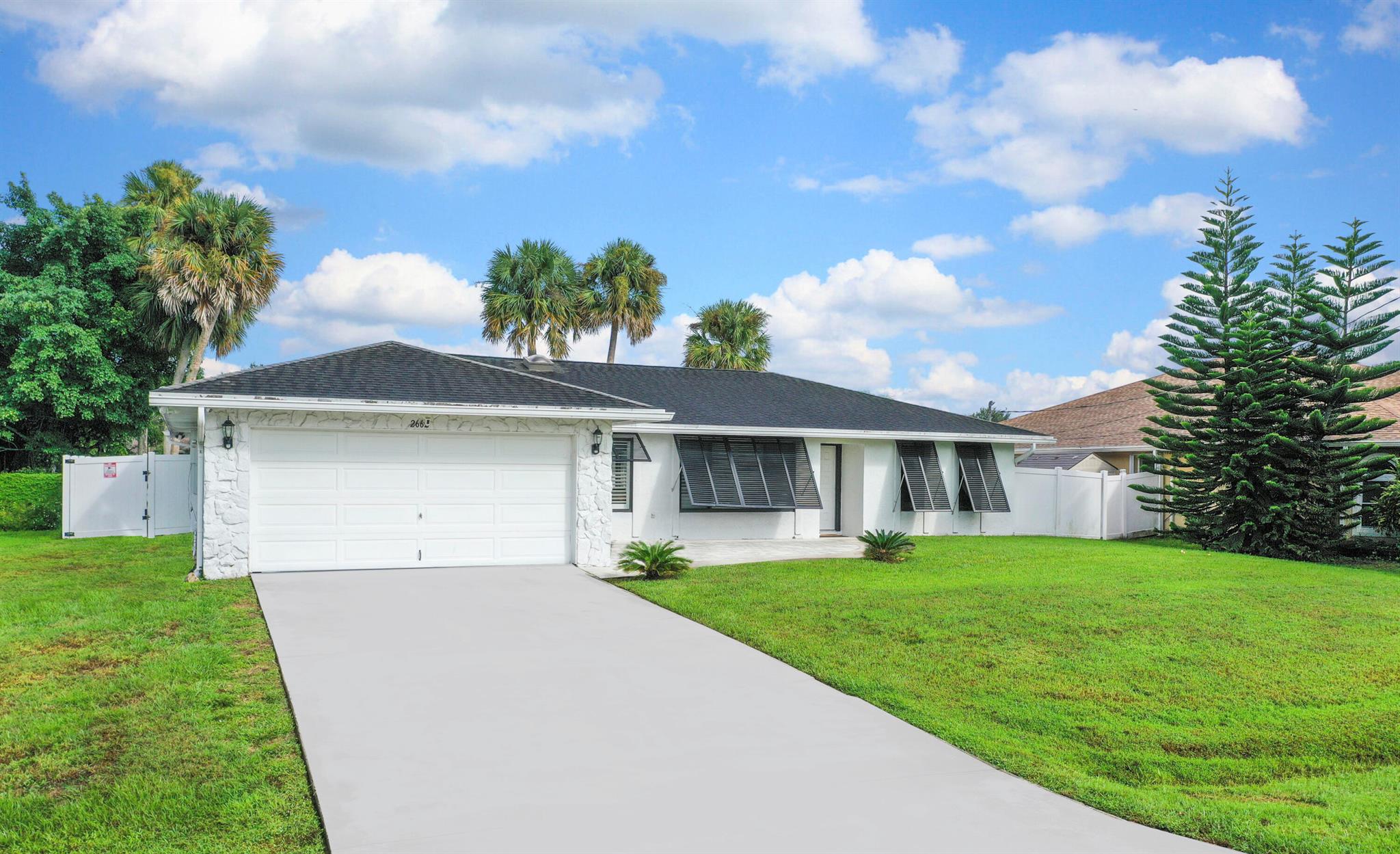 2662 SW Cadet Circle