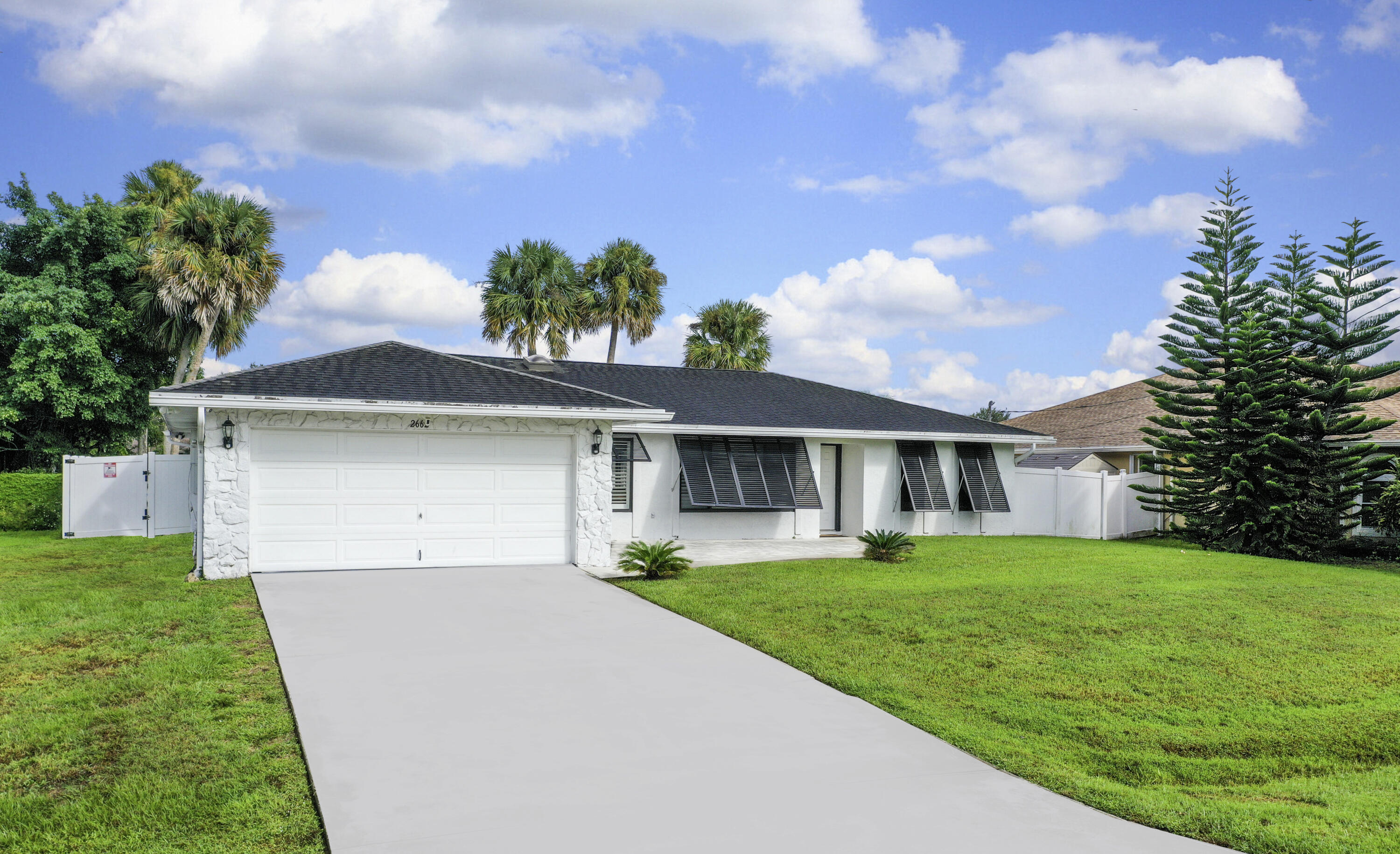 2662 SW Cadet Circle