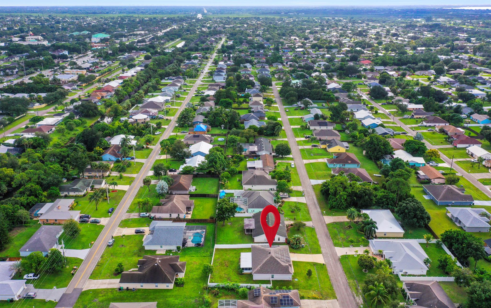 279 SW Statler Avenue