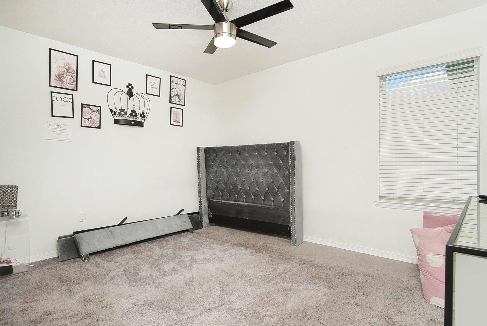 279 SW Statler Avenue