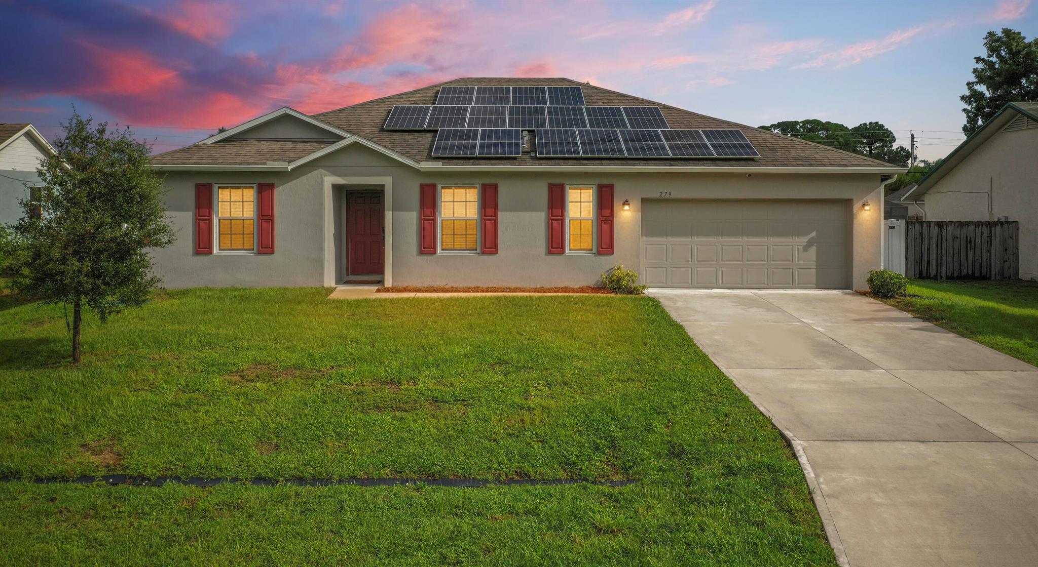 279 SW Statler Avenue