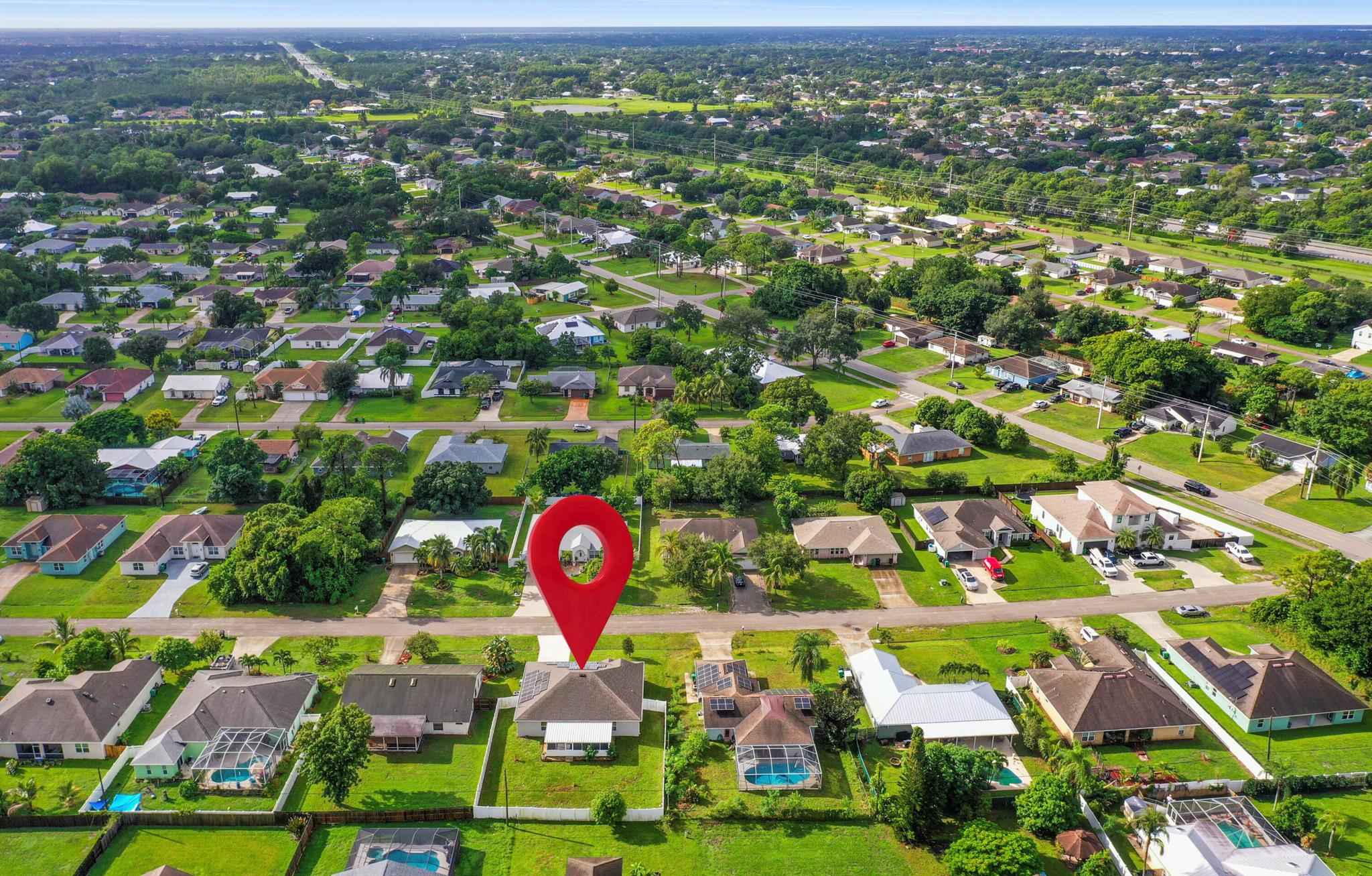 279 SW Statler Avenue