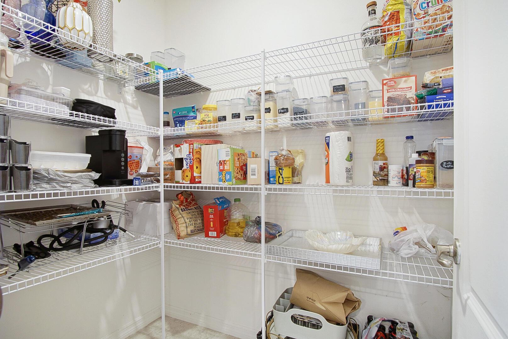 279 SW Statler Avenue