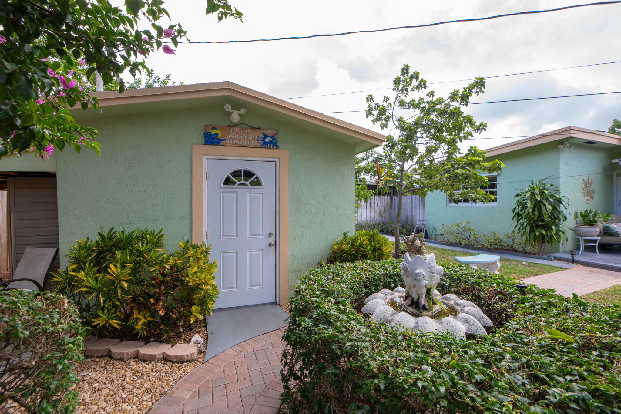249 NE 43rd Street