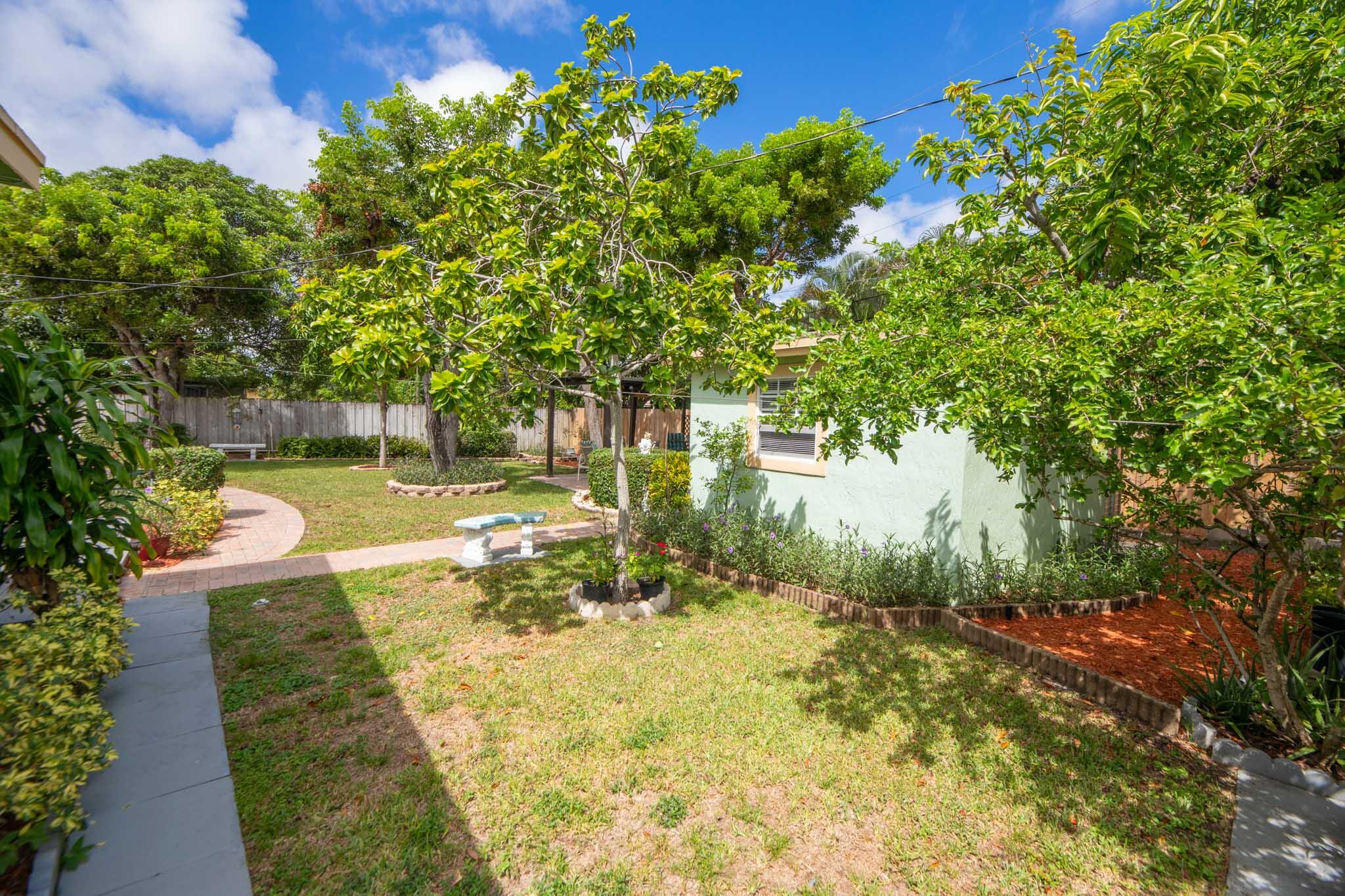 249 NE 43rd Street