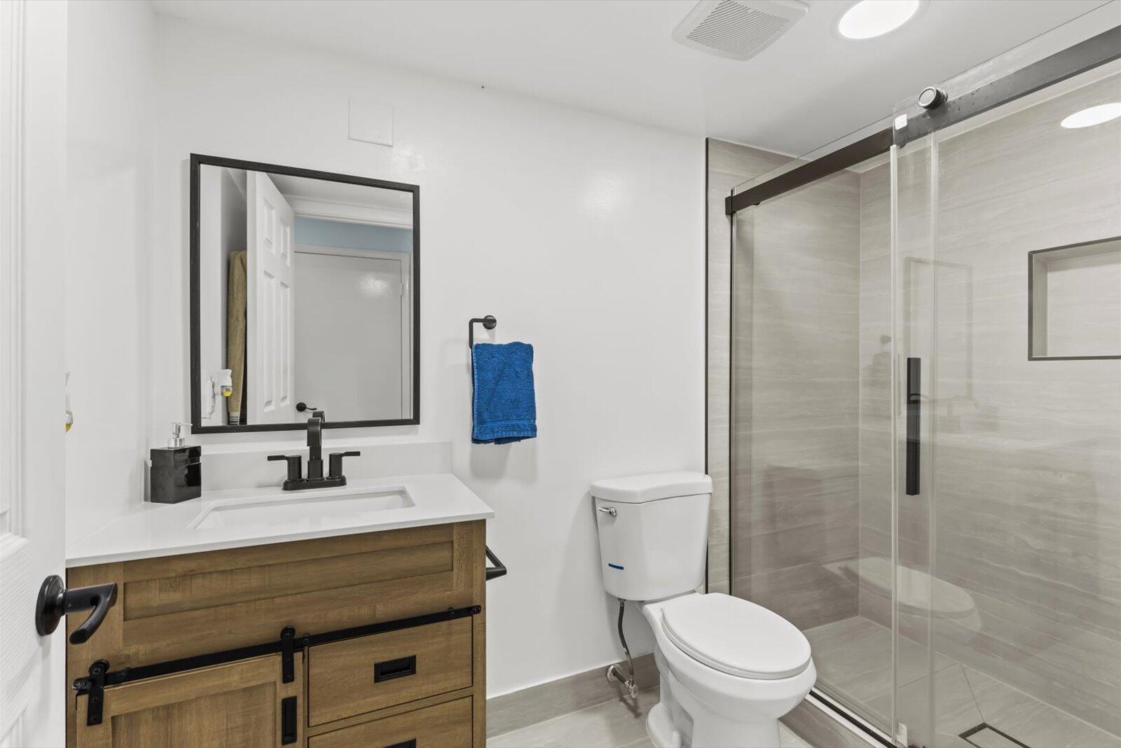 1100 SE Mitchell Avenue 103