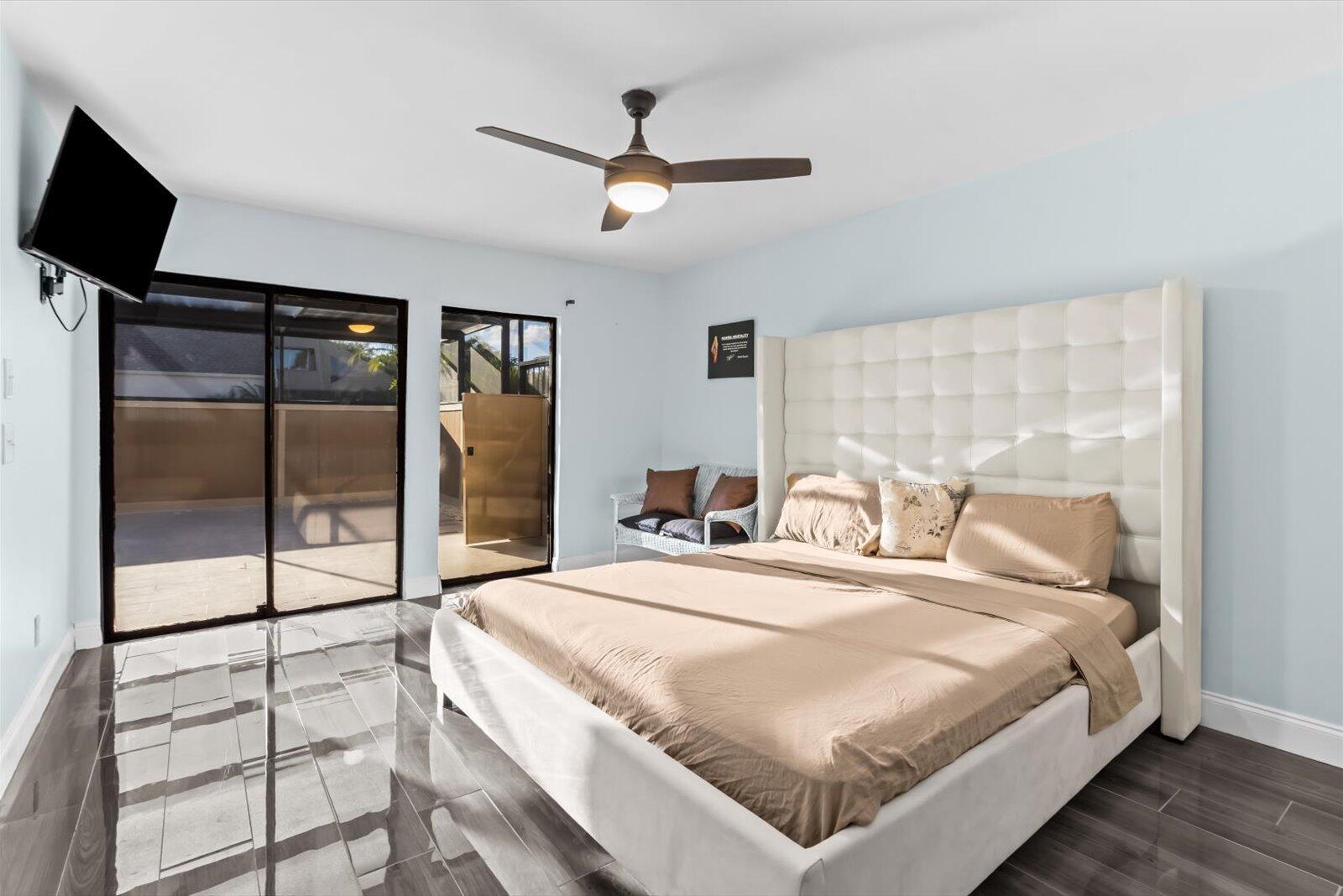 1100 SE Mitchell Avenue 103