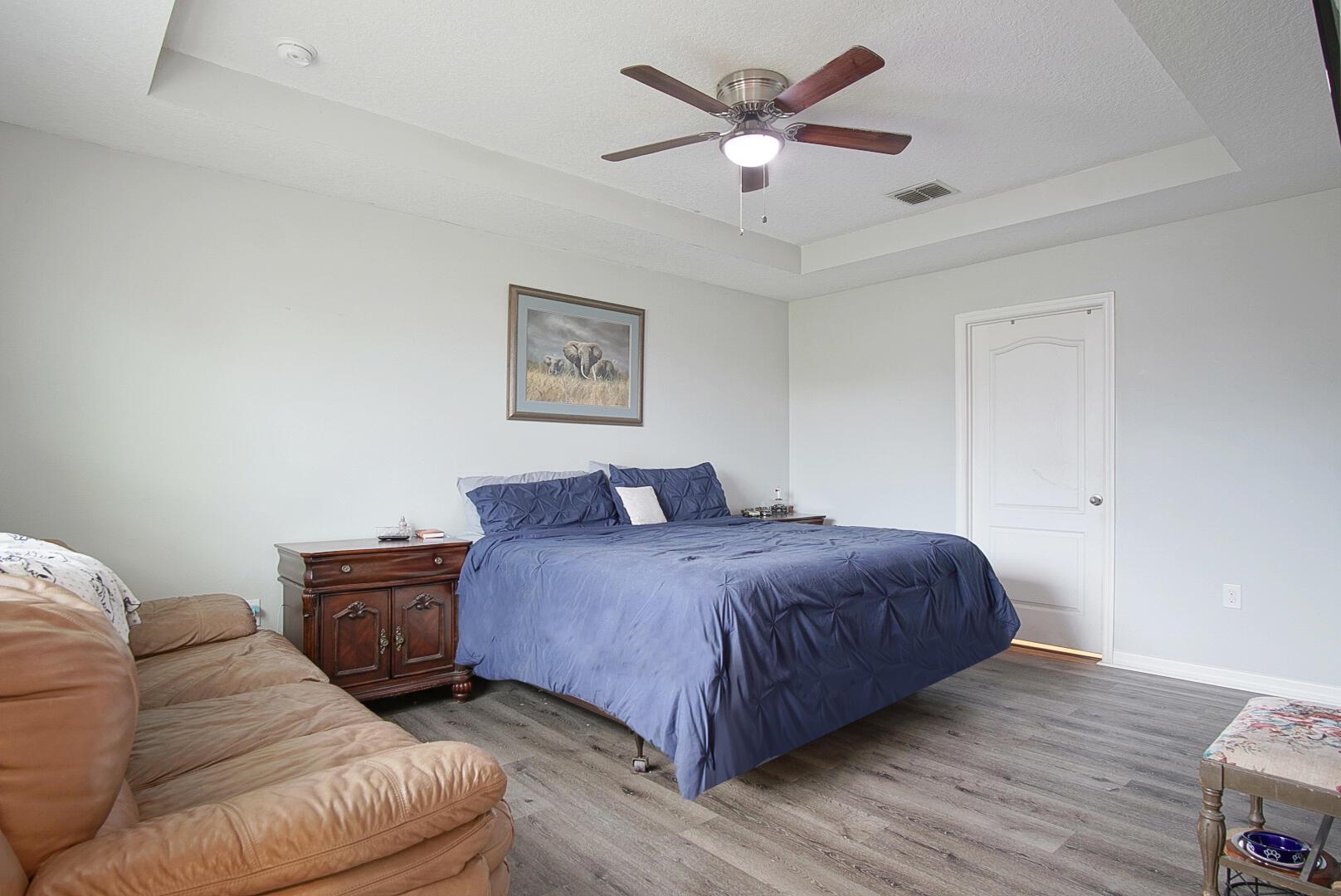 2109 SW Chestnut Lane