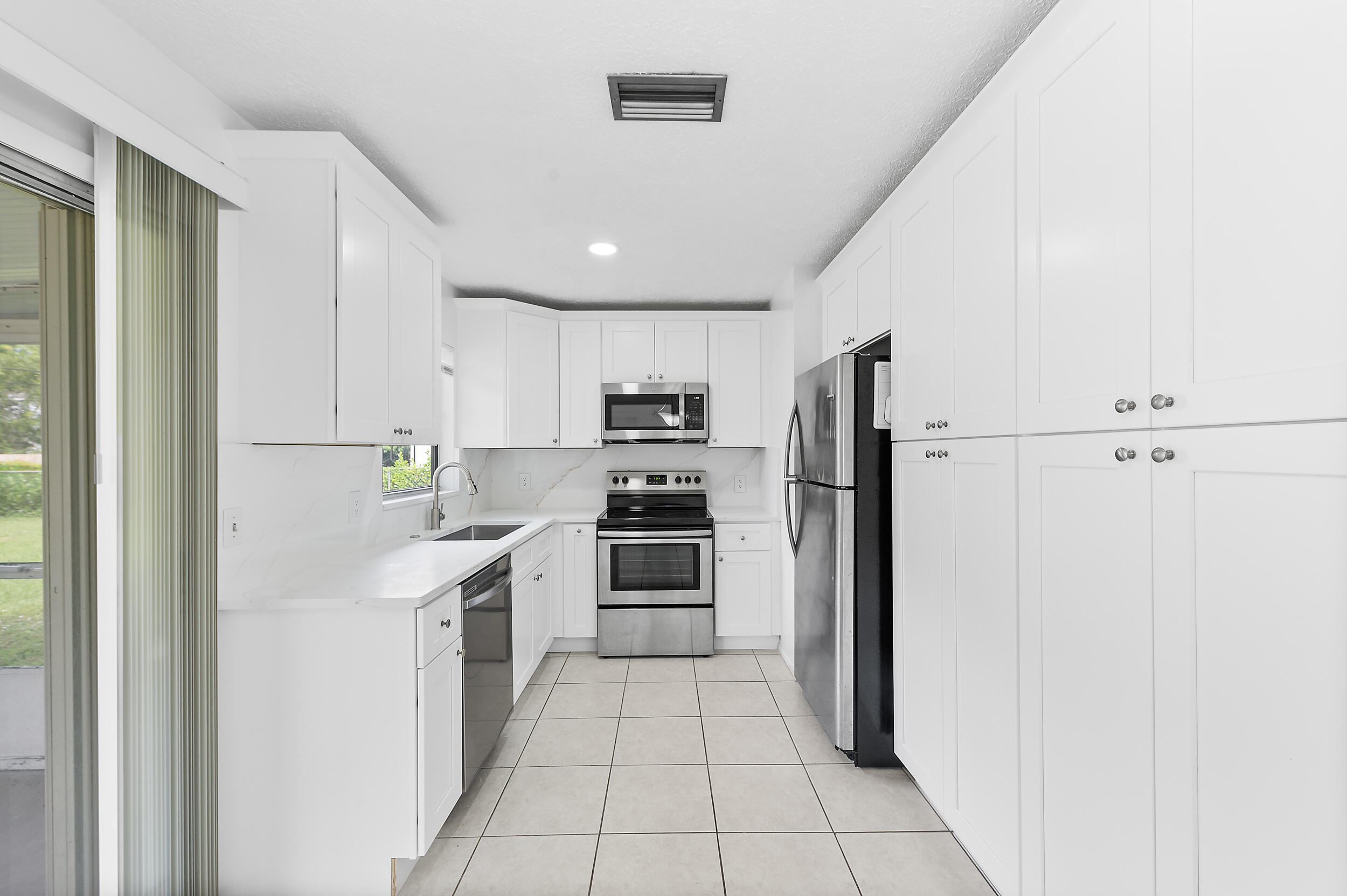1642 SW Import Drive, Port St. Lucie