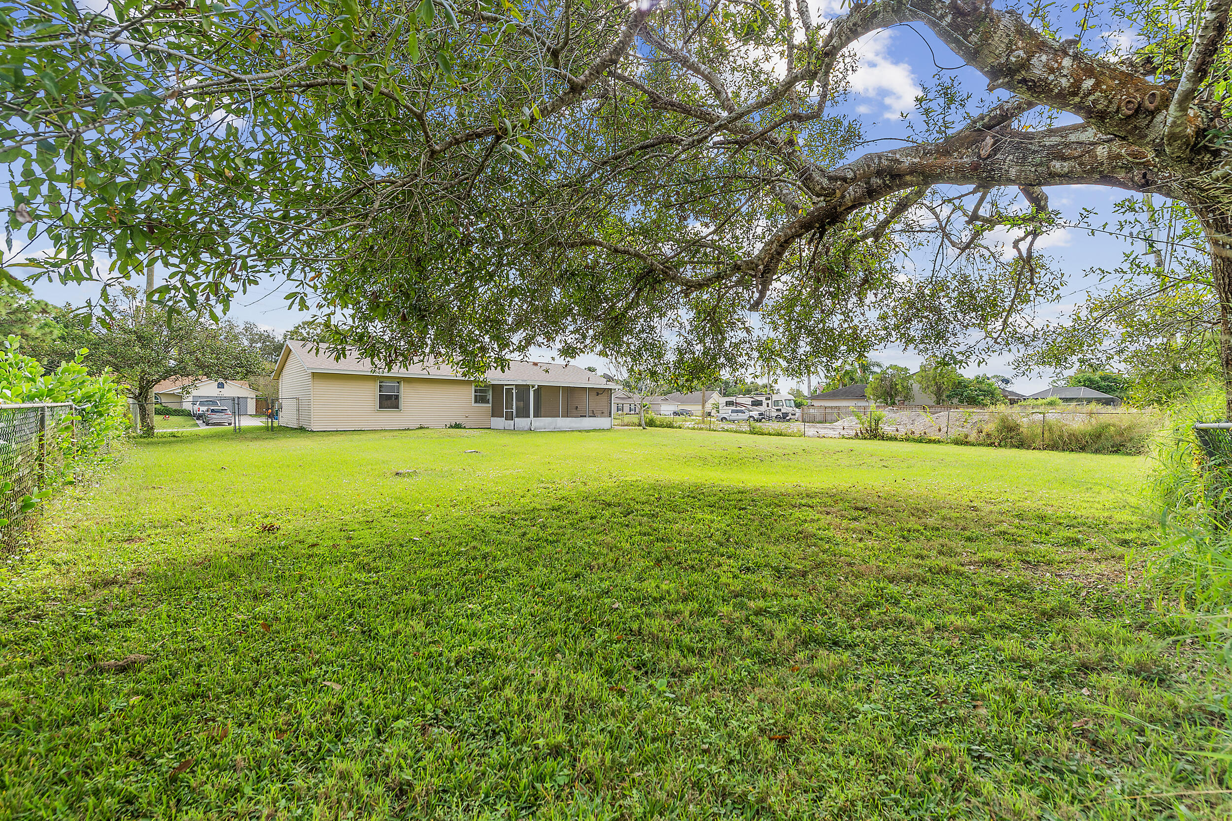 1642 SW Import Drive, Port St. Lucie