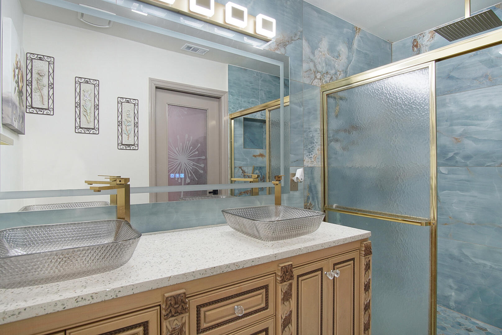 1149 SE Menores Avenue