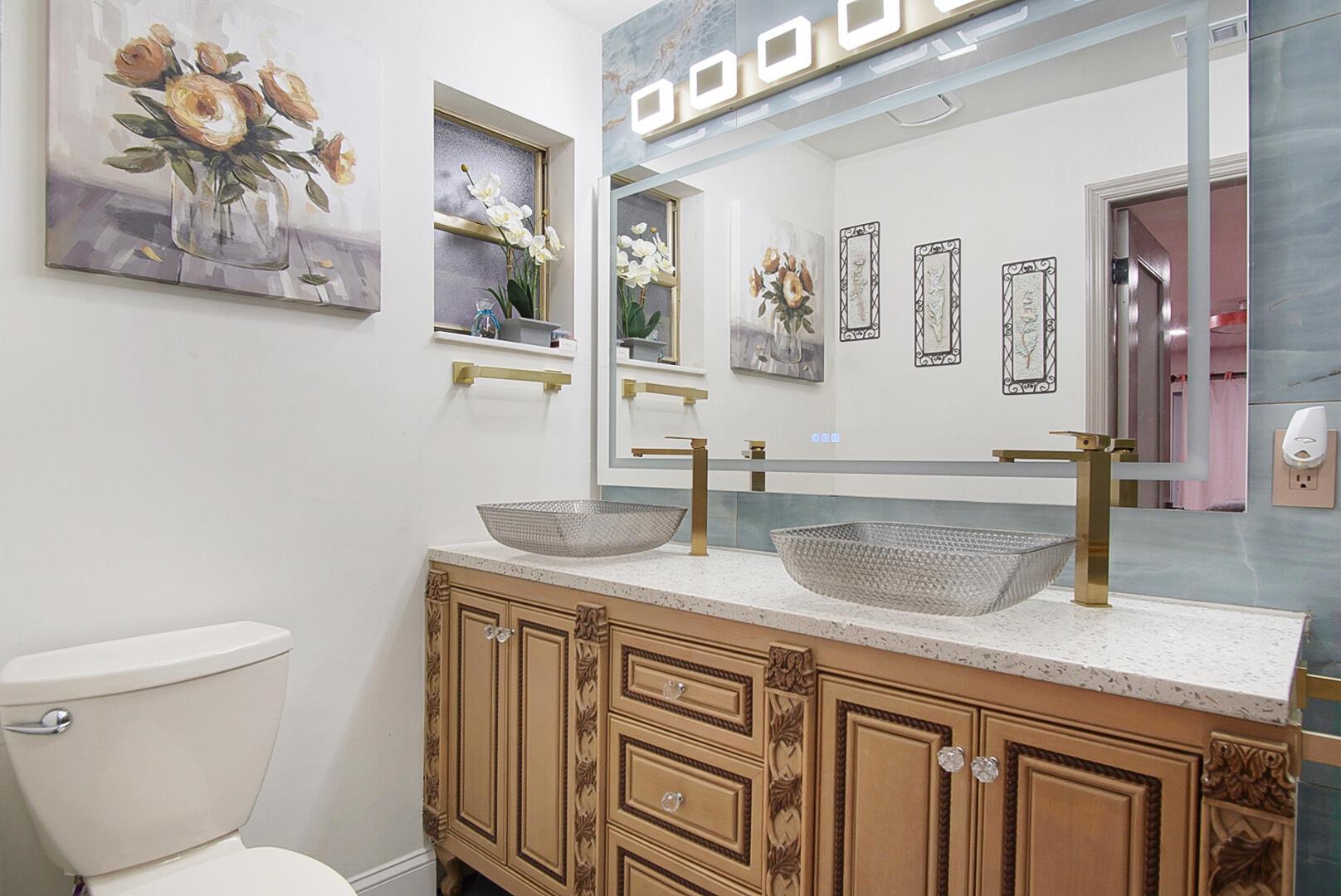 1149 SE Menores Avenue