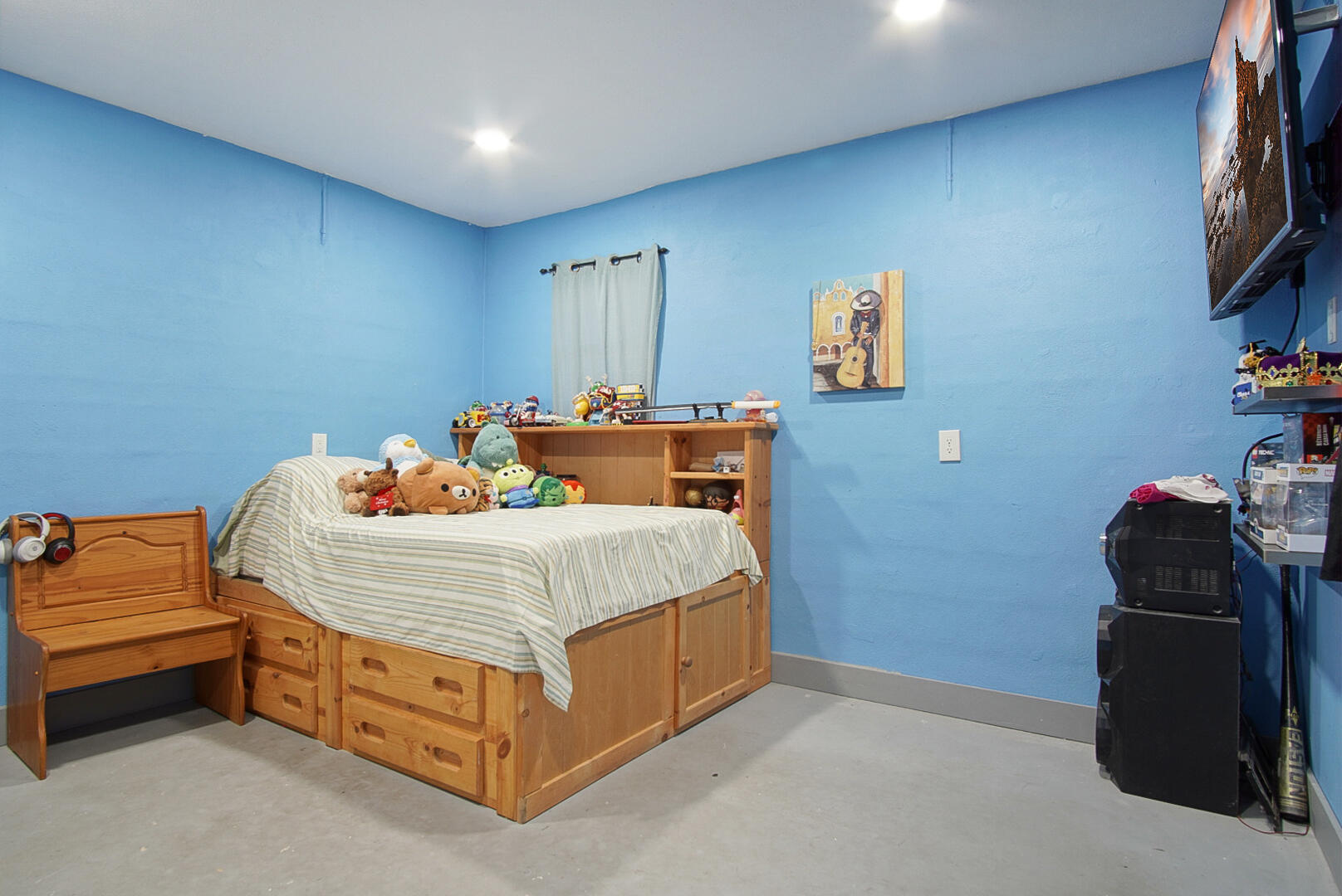 1149 SE Menores Avenue