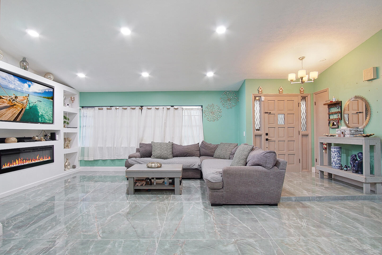 1149 SE Menores Avenue