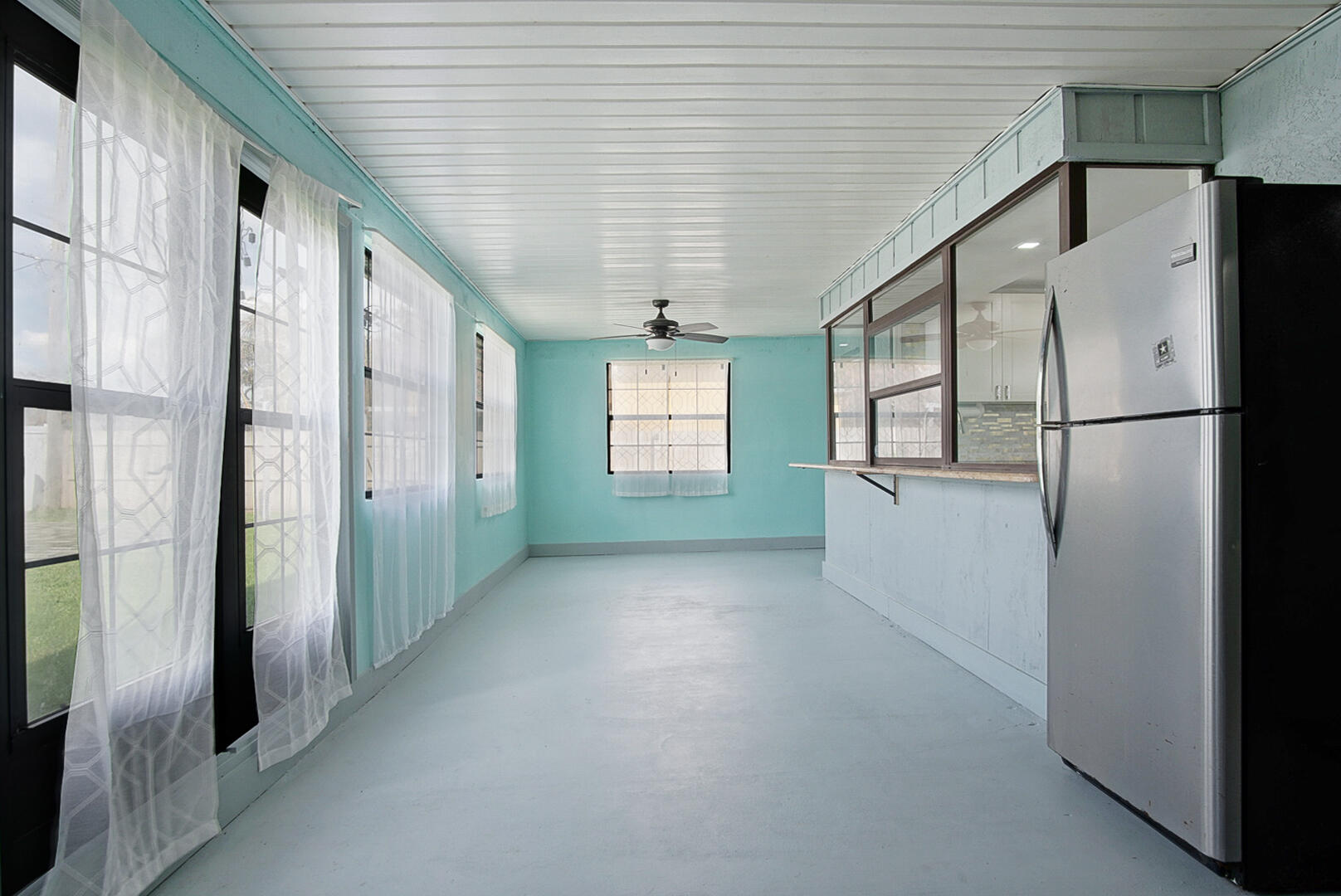 1149 SE Menores Avenue