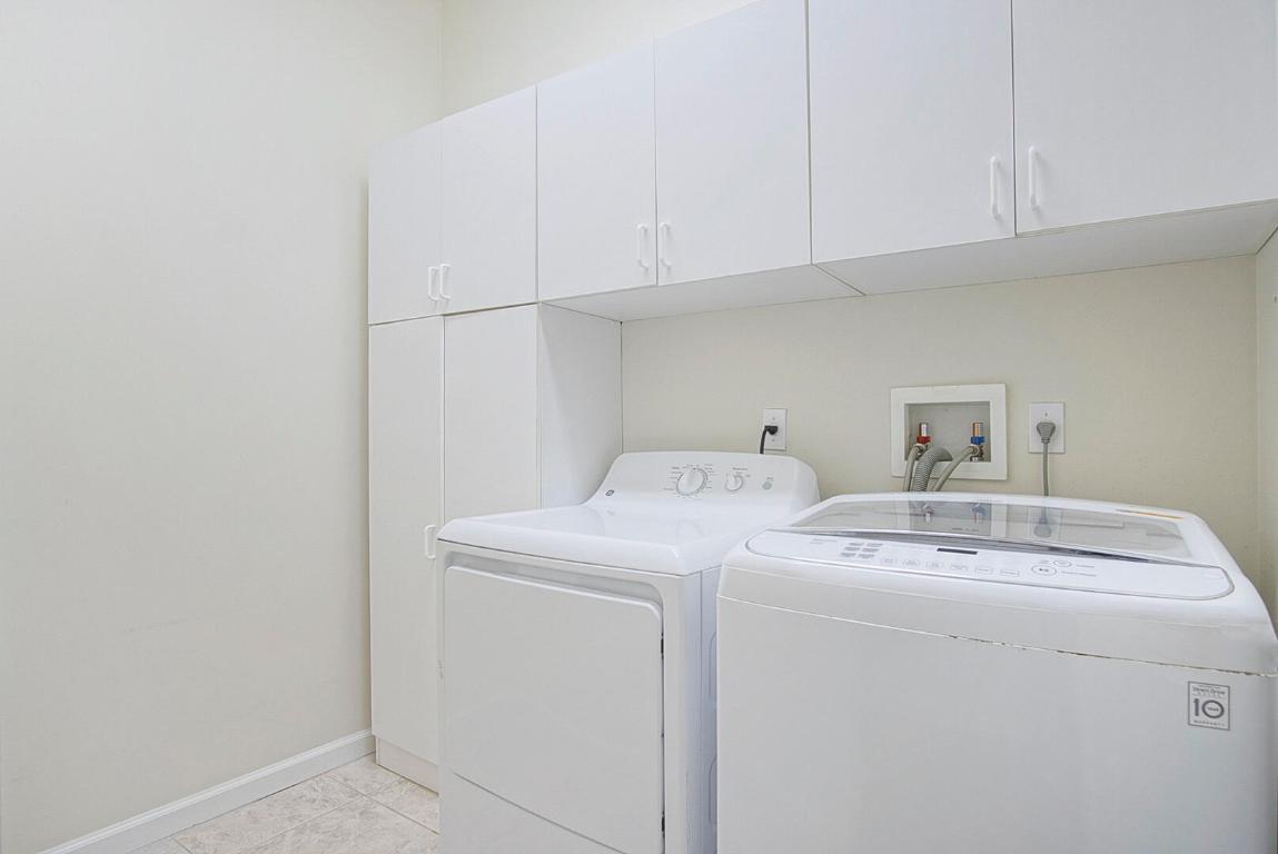 181 Magnolia Lakes Boulevard