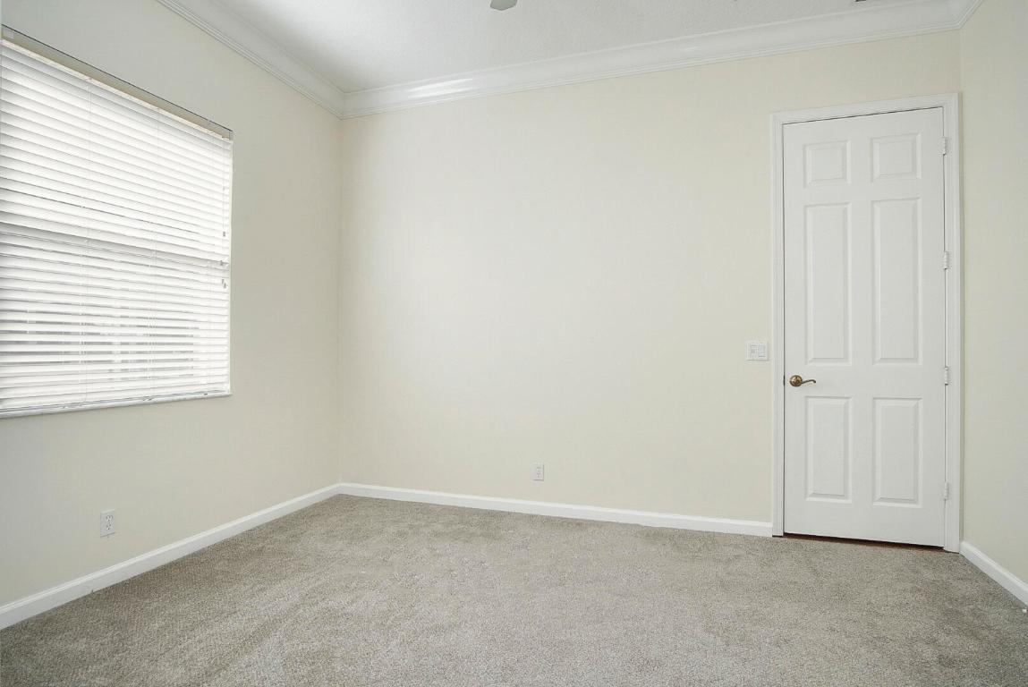 181 Magnolia Lakes Boulevard