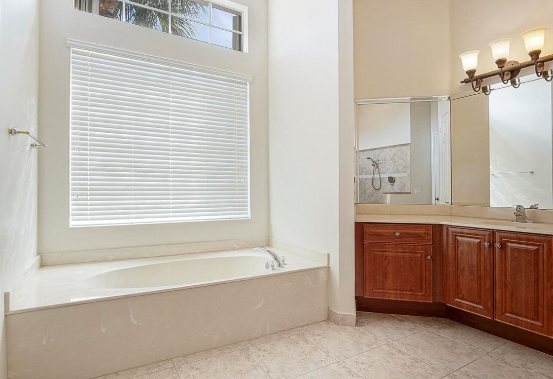 181 Magnolia Lakes Boulevard