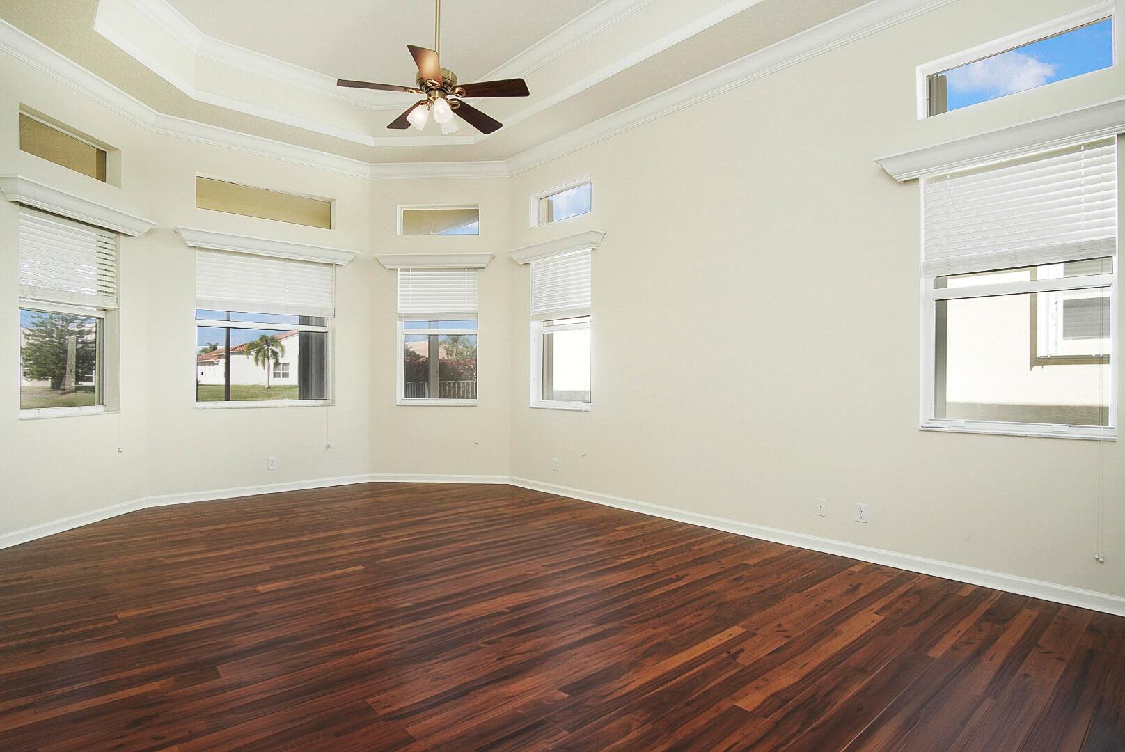 181 Magnolia Lakes Boulevard