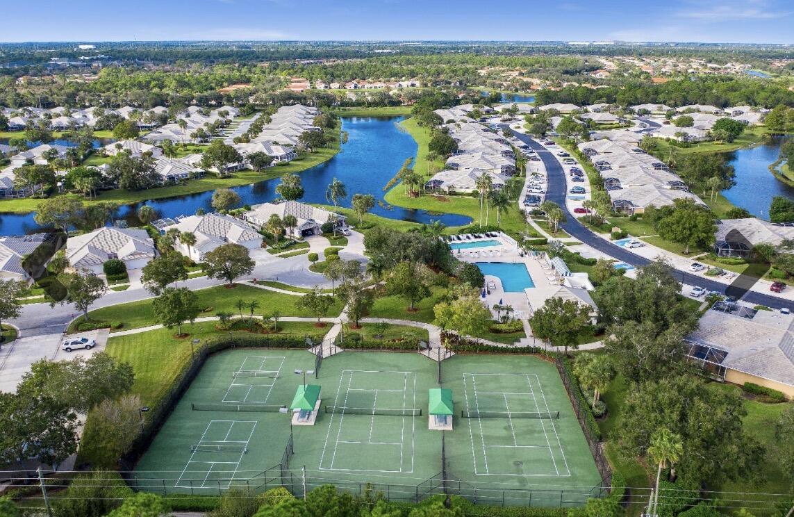 1553 NW Amherst Drive, Port St. Lucie