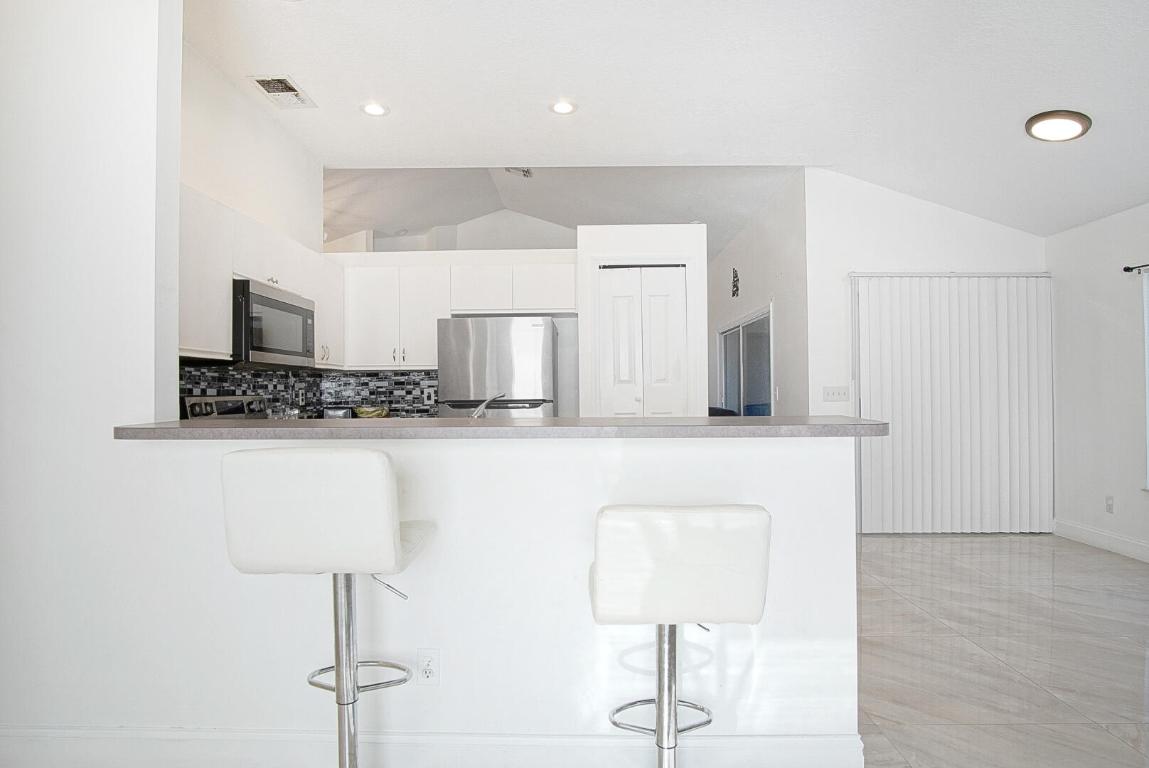 2619 SW Fair Isle Road, Port St. Lucie