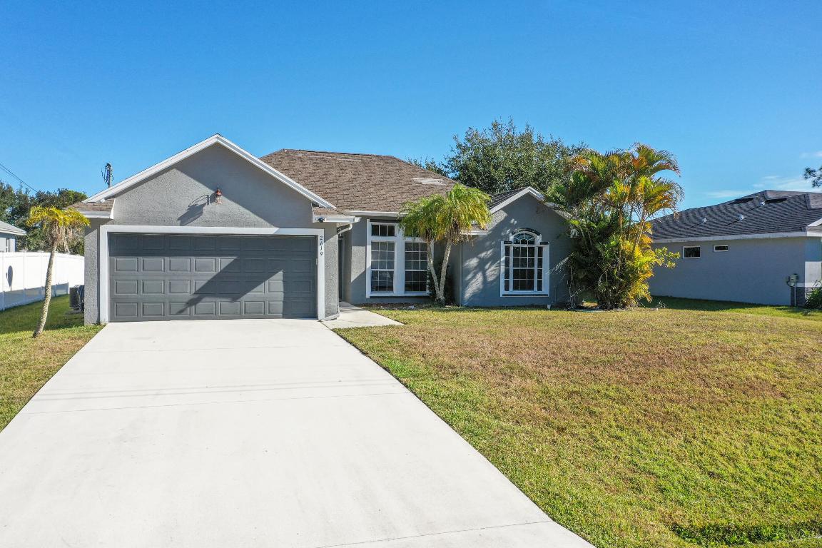 2619 SW Fair Isle Road, Port St. Lucie
