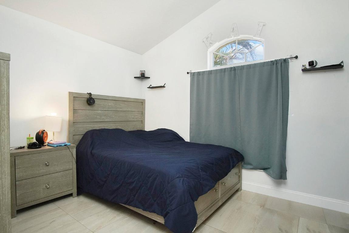 2619 SW Fair Isle Road, Port St. Lucie