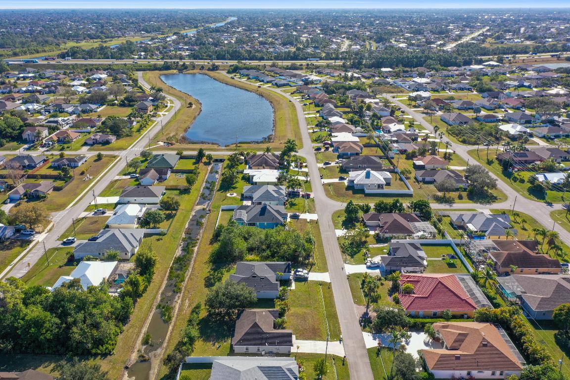 2619 SW Fair Isle Road, Port St. Lucie