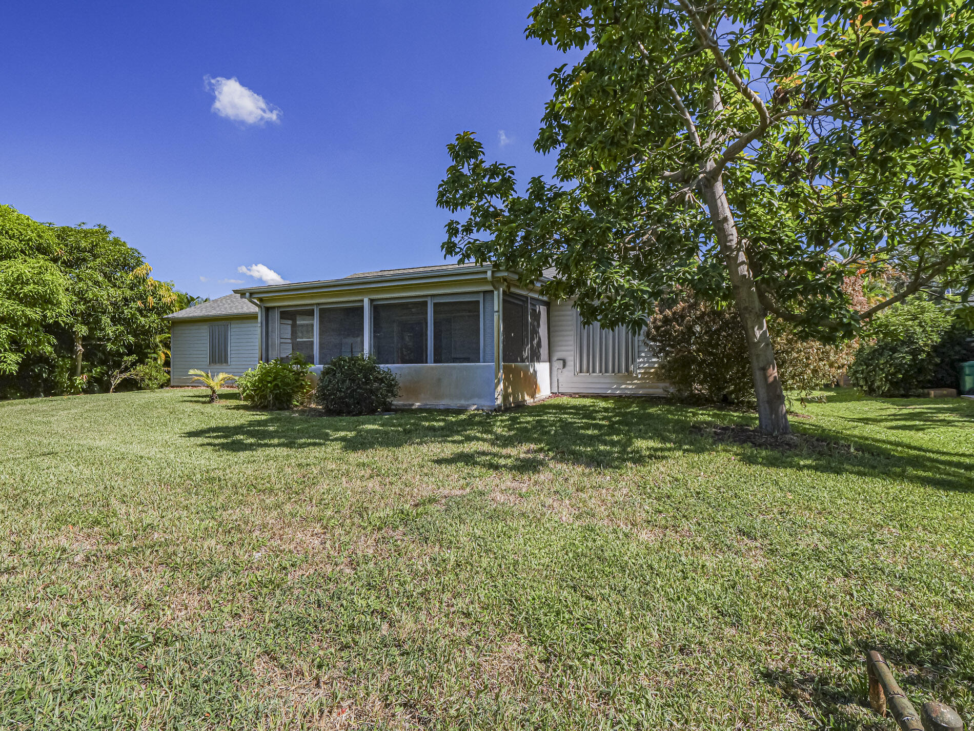 444 SW Dolores Avenue, Port St. Lucie