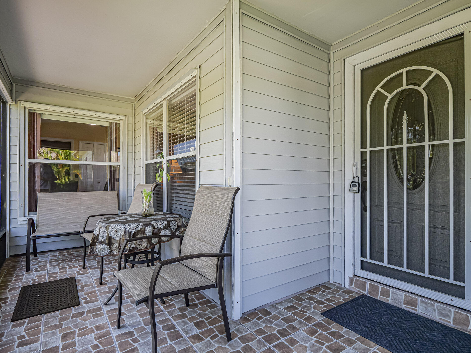 444 SW Dolores Avenue, Port St. Lucie