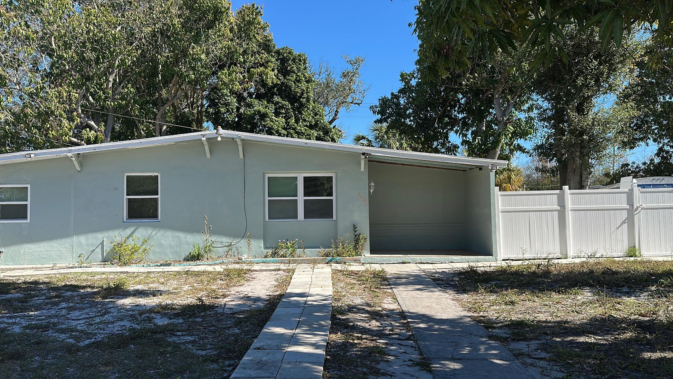 2024 Golfview Court