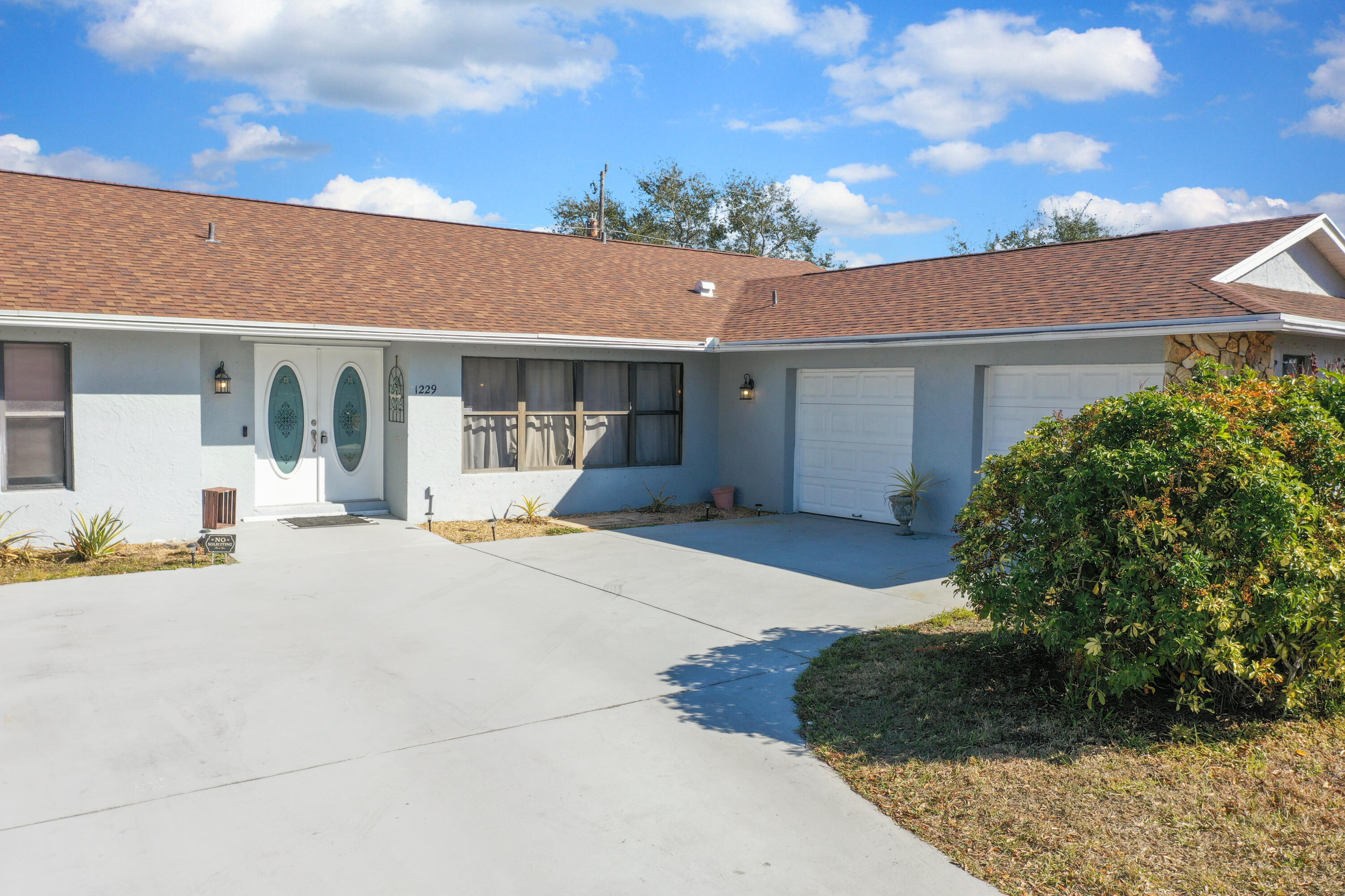 1229 SW Malaga Avenue, Port St. Lucie