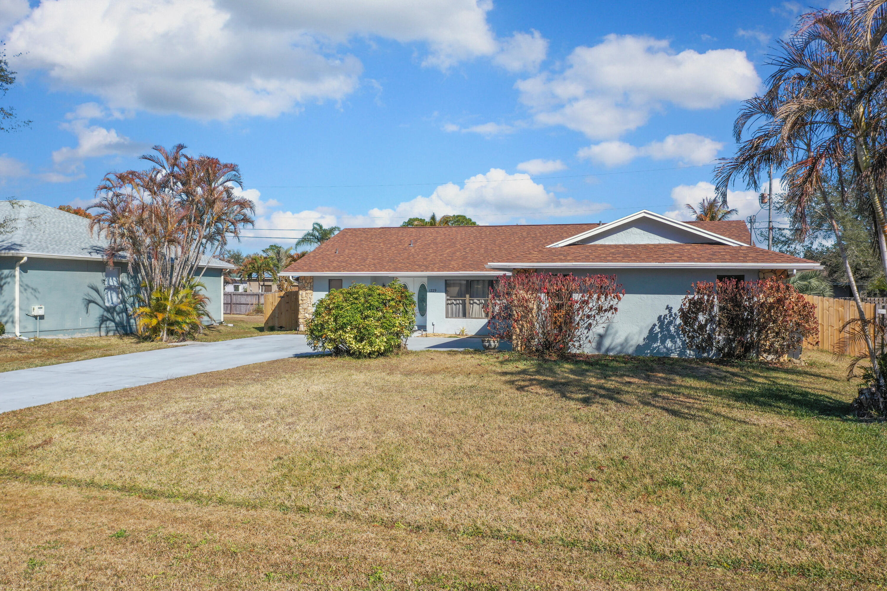 1229 SW Malaga Avenue, Port St. Lucie