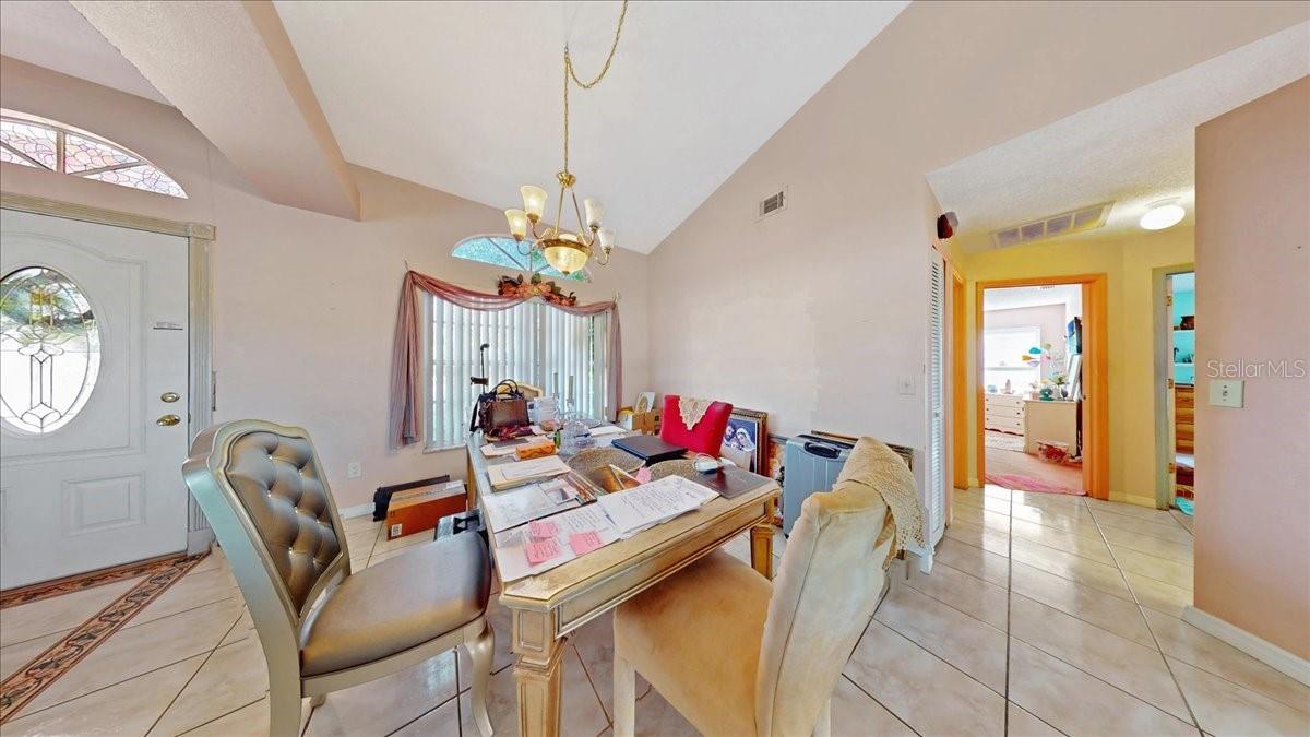 2708 ERWIN CT