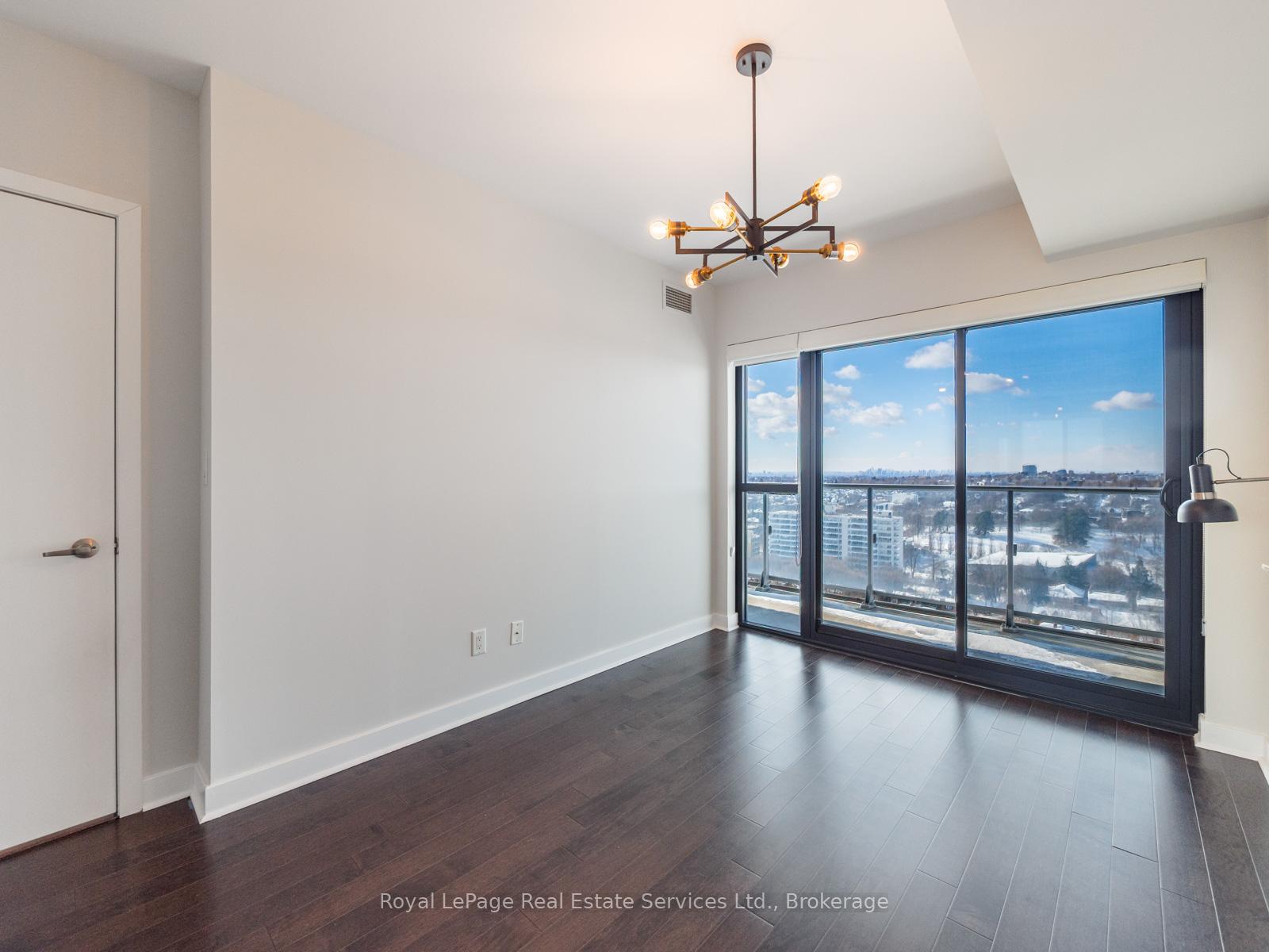 58 Orchard View Boulevard 1711