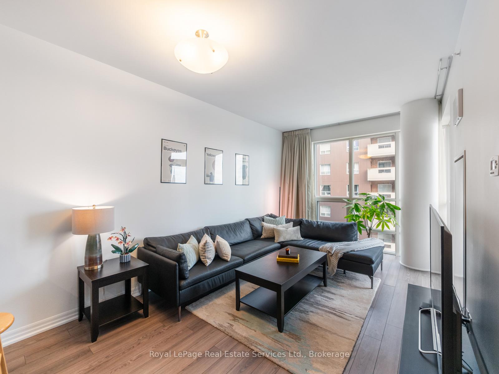 111 Worsley Street 709