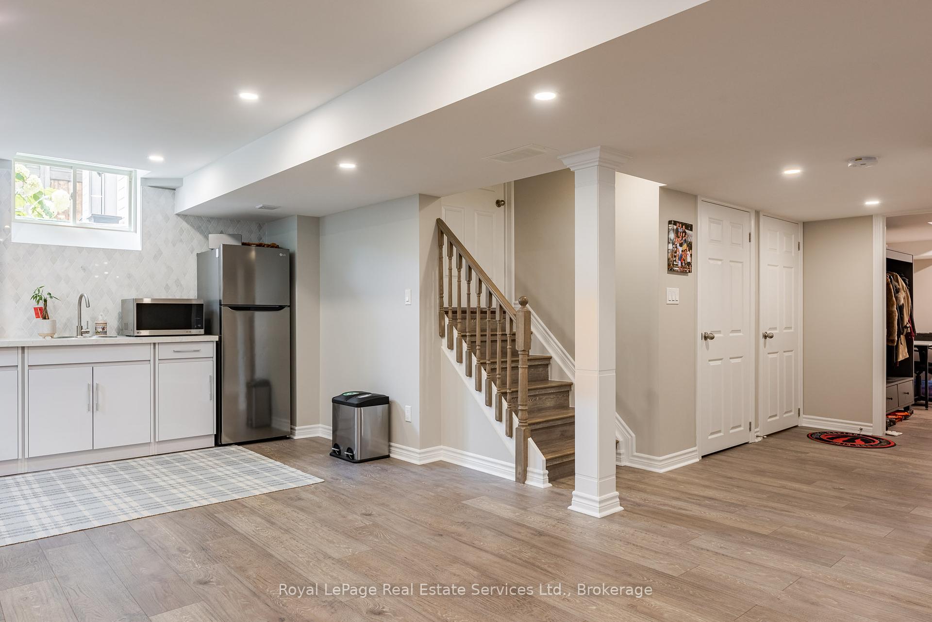 2151 Bingley Crescent