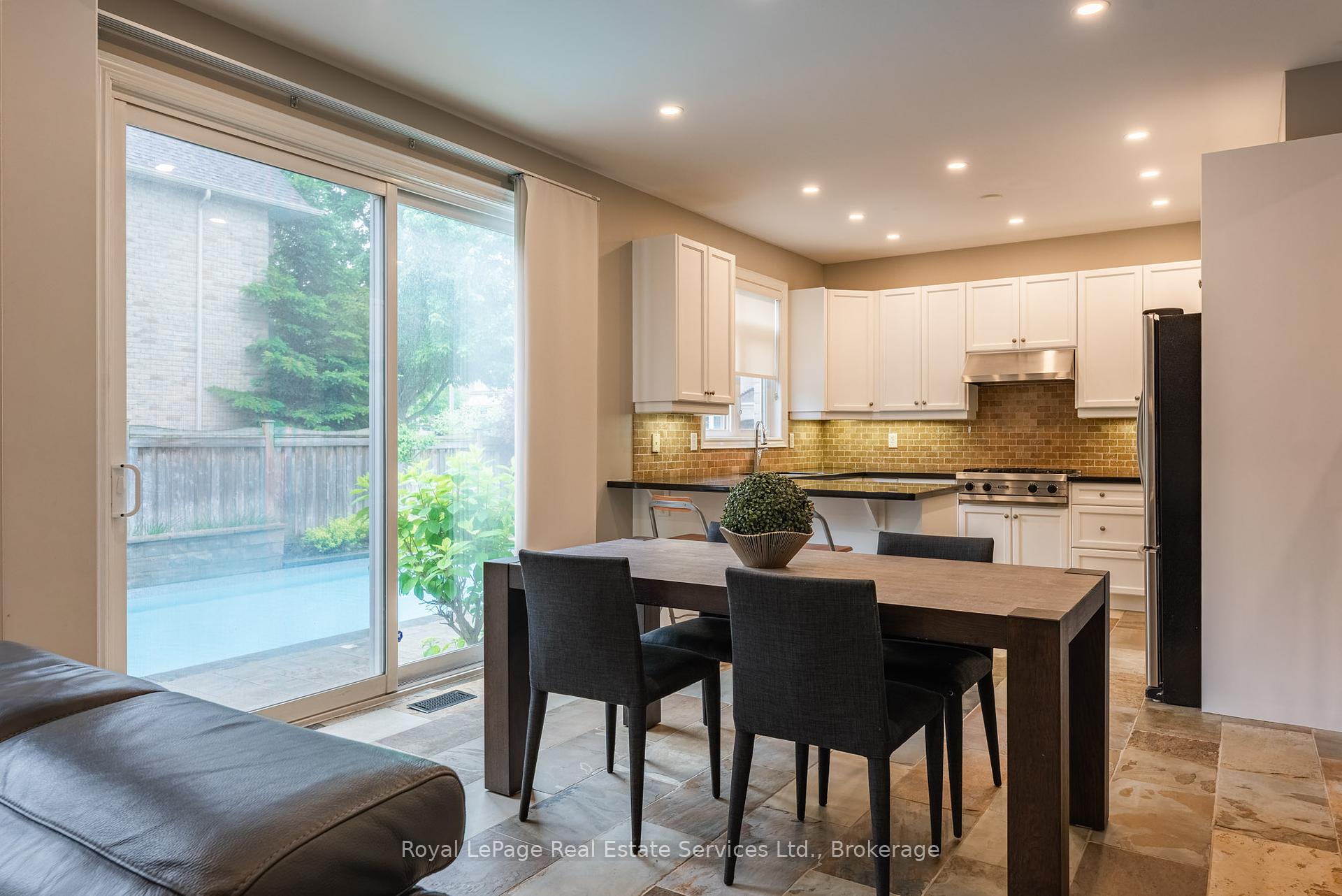 2151 Bingley Crescent