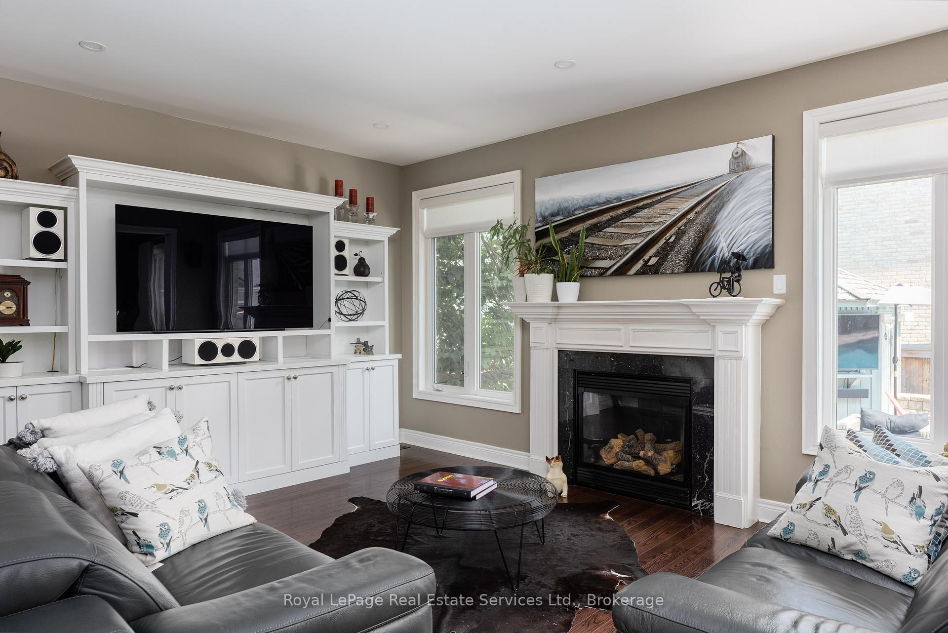 2151 Bingley Crescent