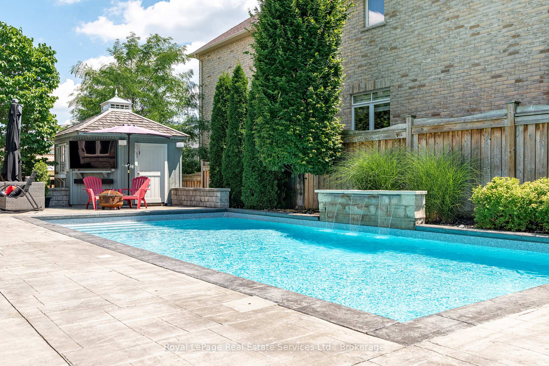 2151 Bingley Crescent